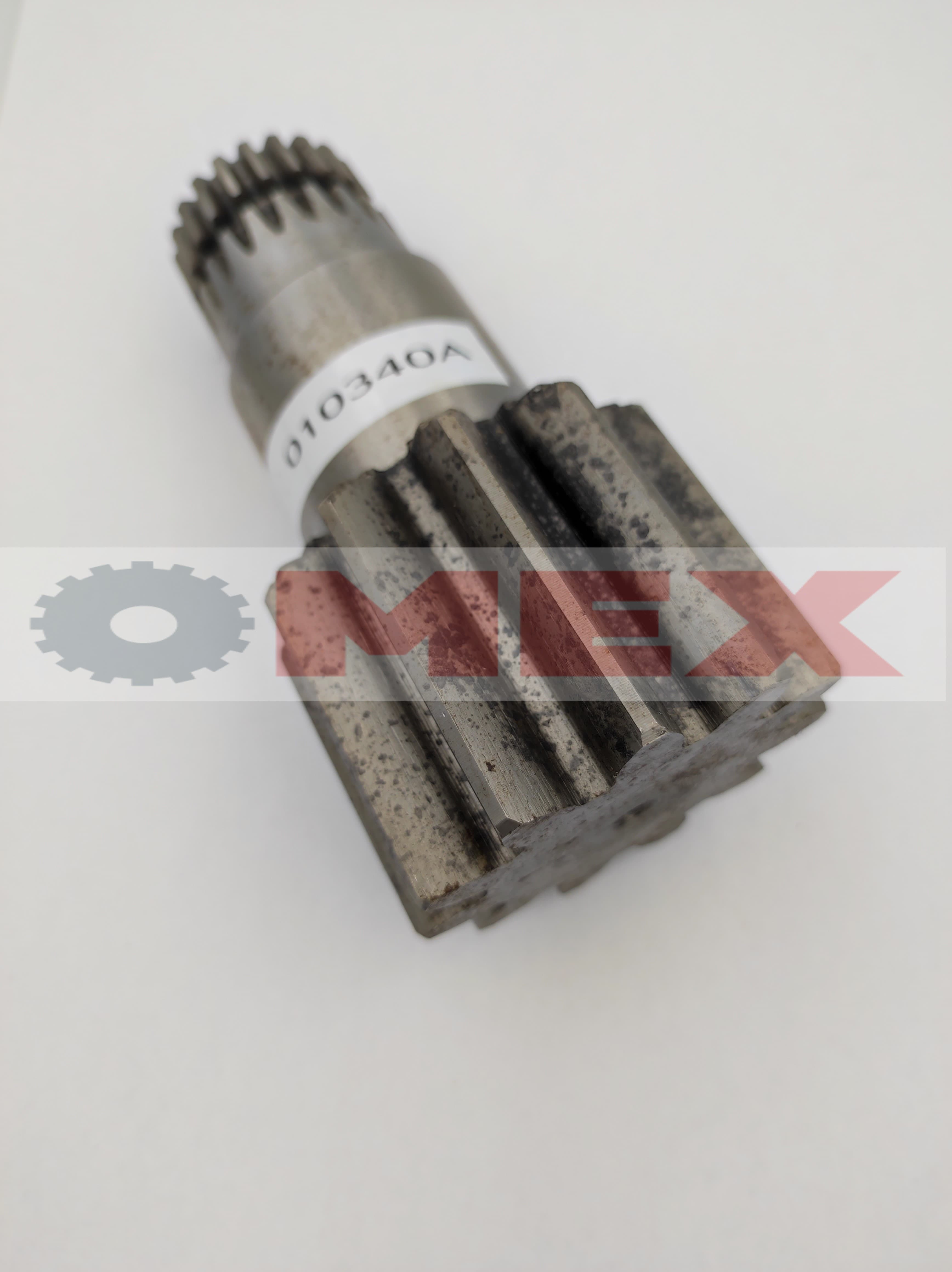 Wałek silnika obrotu JCB 8018, JCB 8020