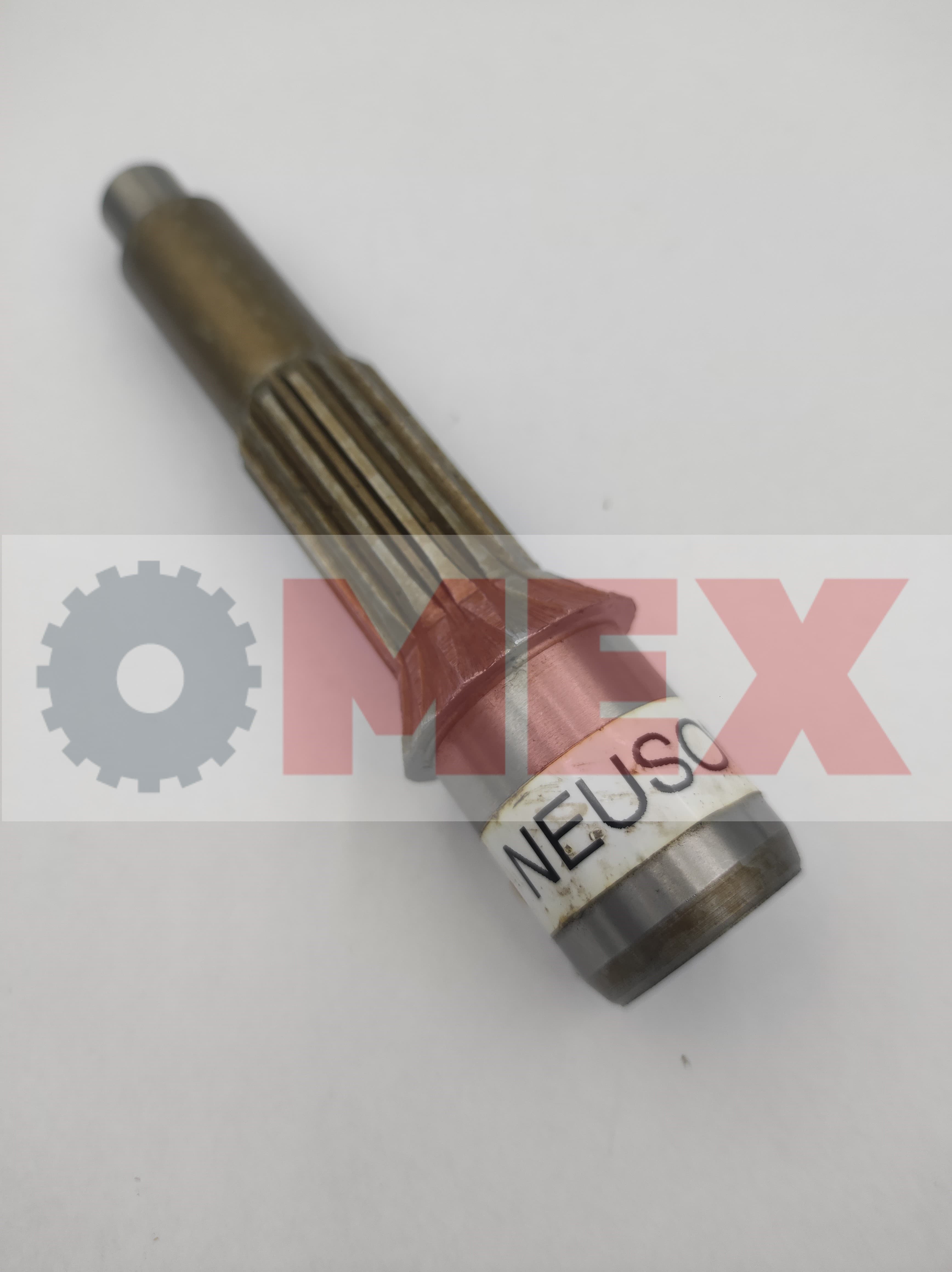 Wałek silnika jazdy Neuson EZ28