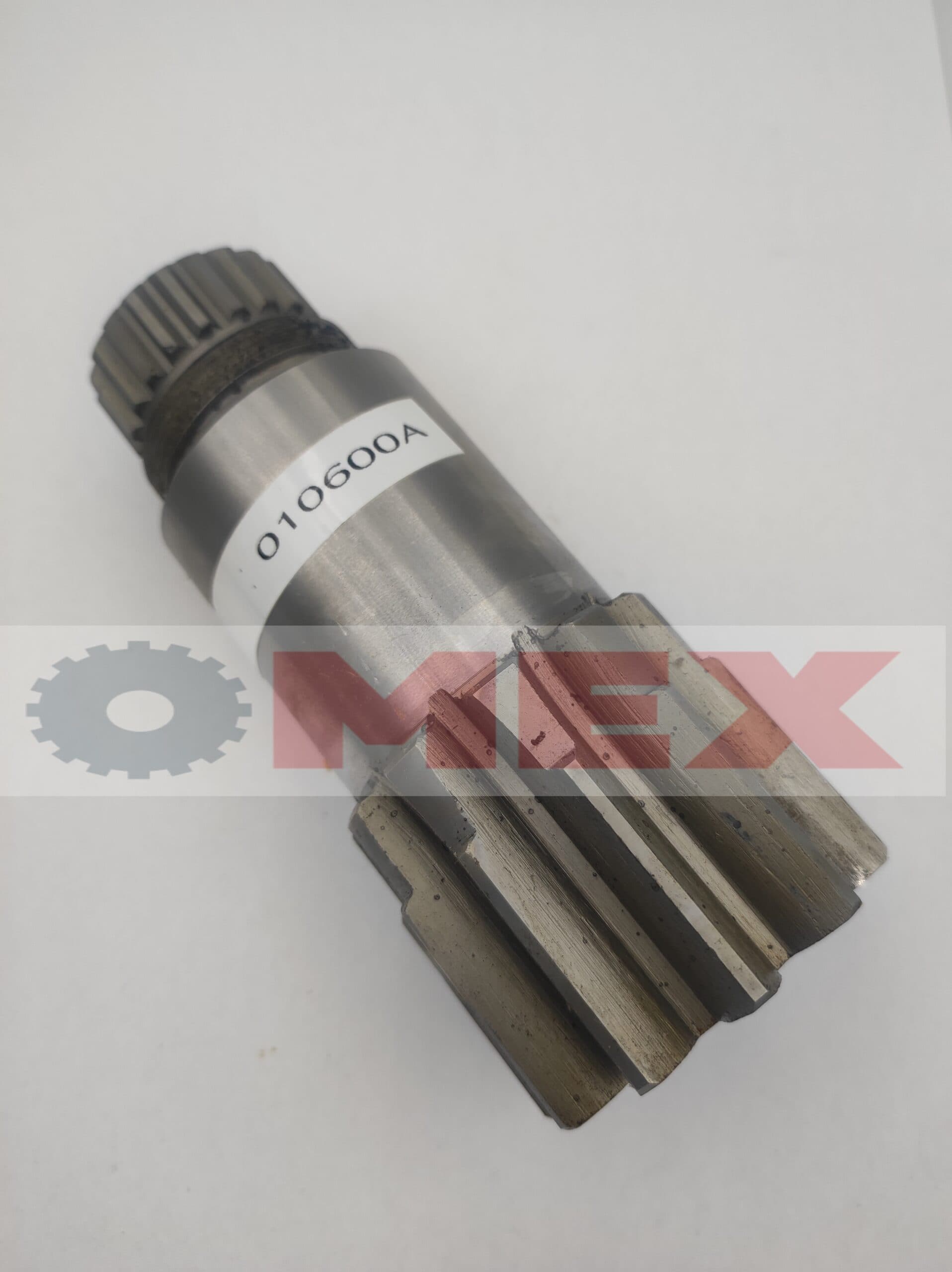 Wałek silnika obrotu Yanmar SV26