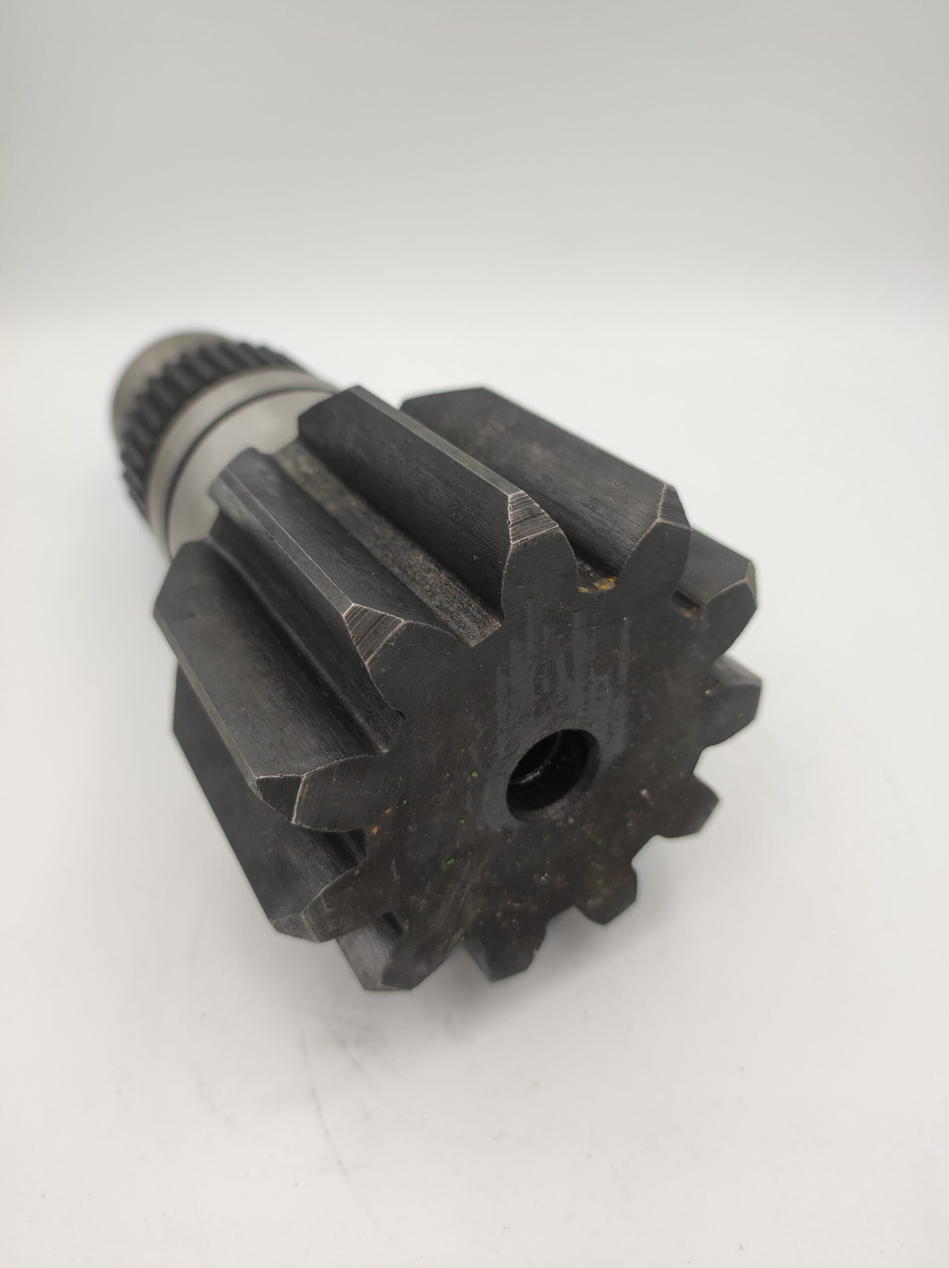 Wałek silnika obrotu Yanmar B37V