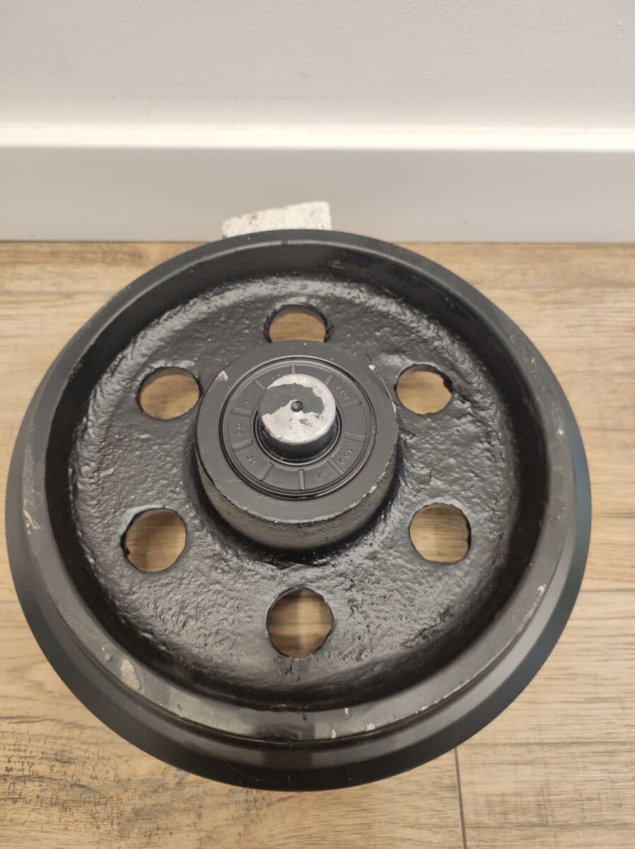 Напрямне колесо Takeuchi TB016