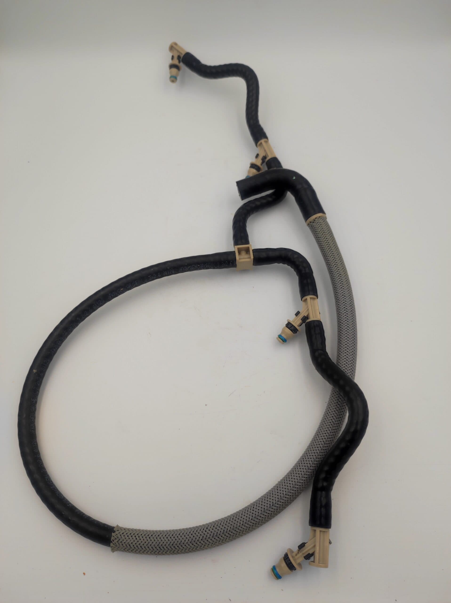 Przewód paliwowy nadmiaru JCB