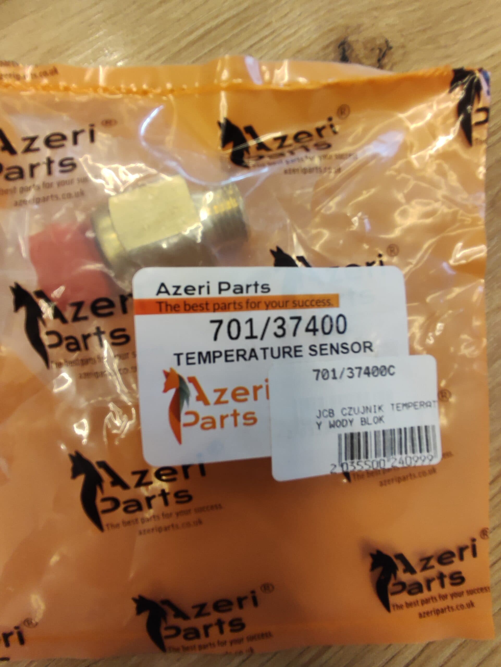 Czujnik temperatury wody JCB 3CX