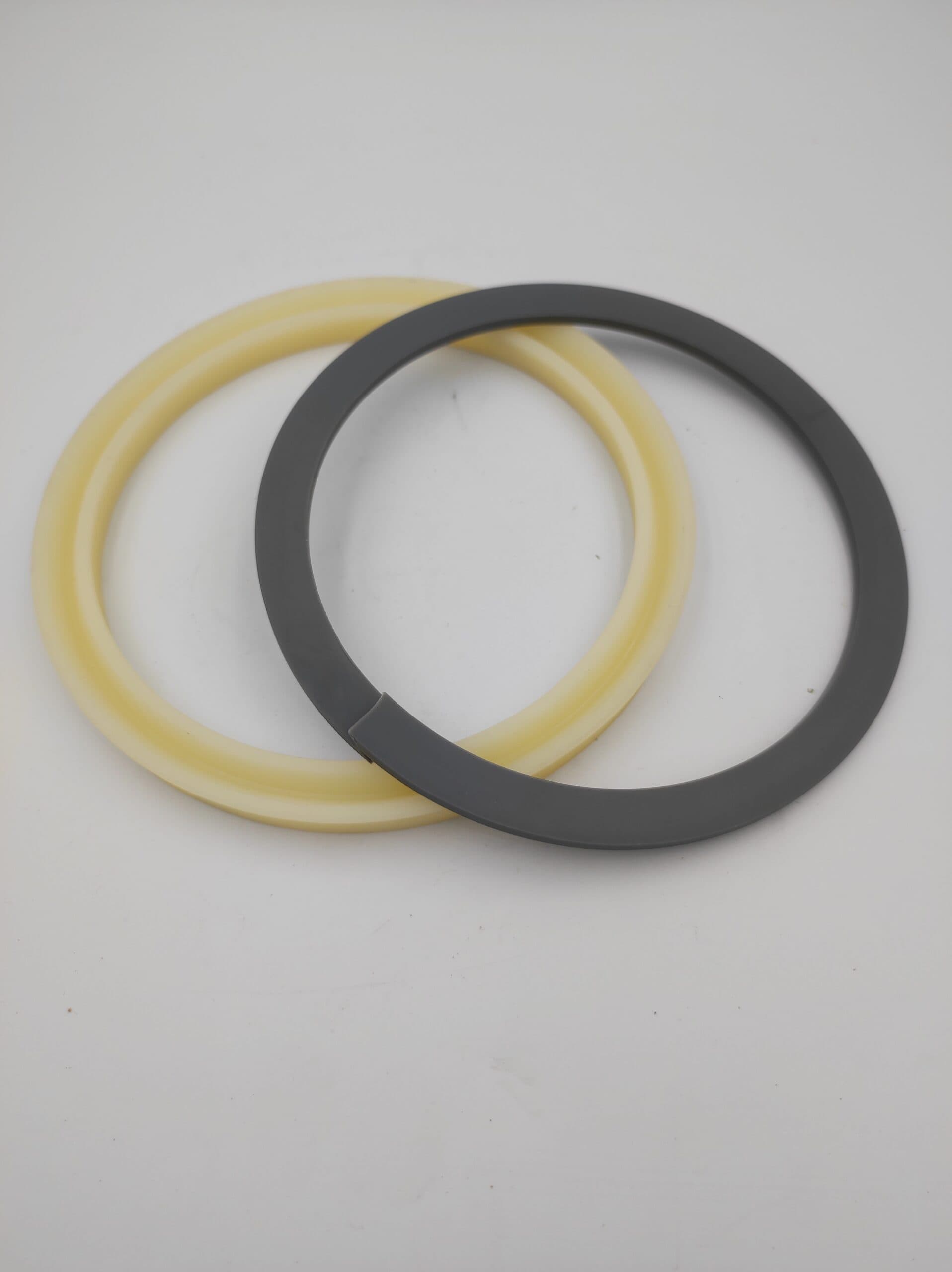 Uszczelnienie Komatsu