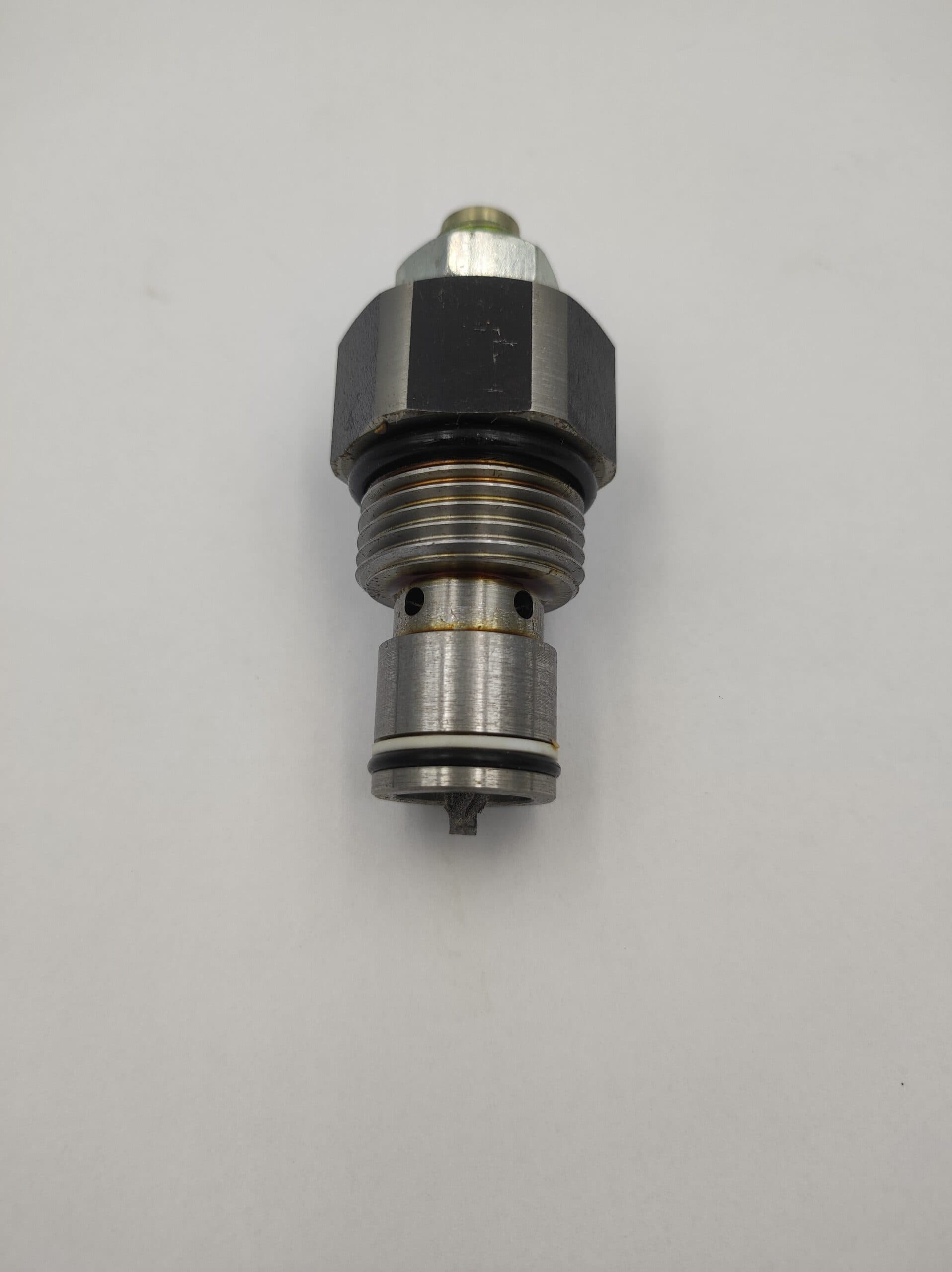 Zawór hydrauliczny CAT428C