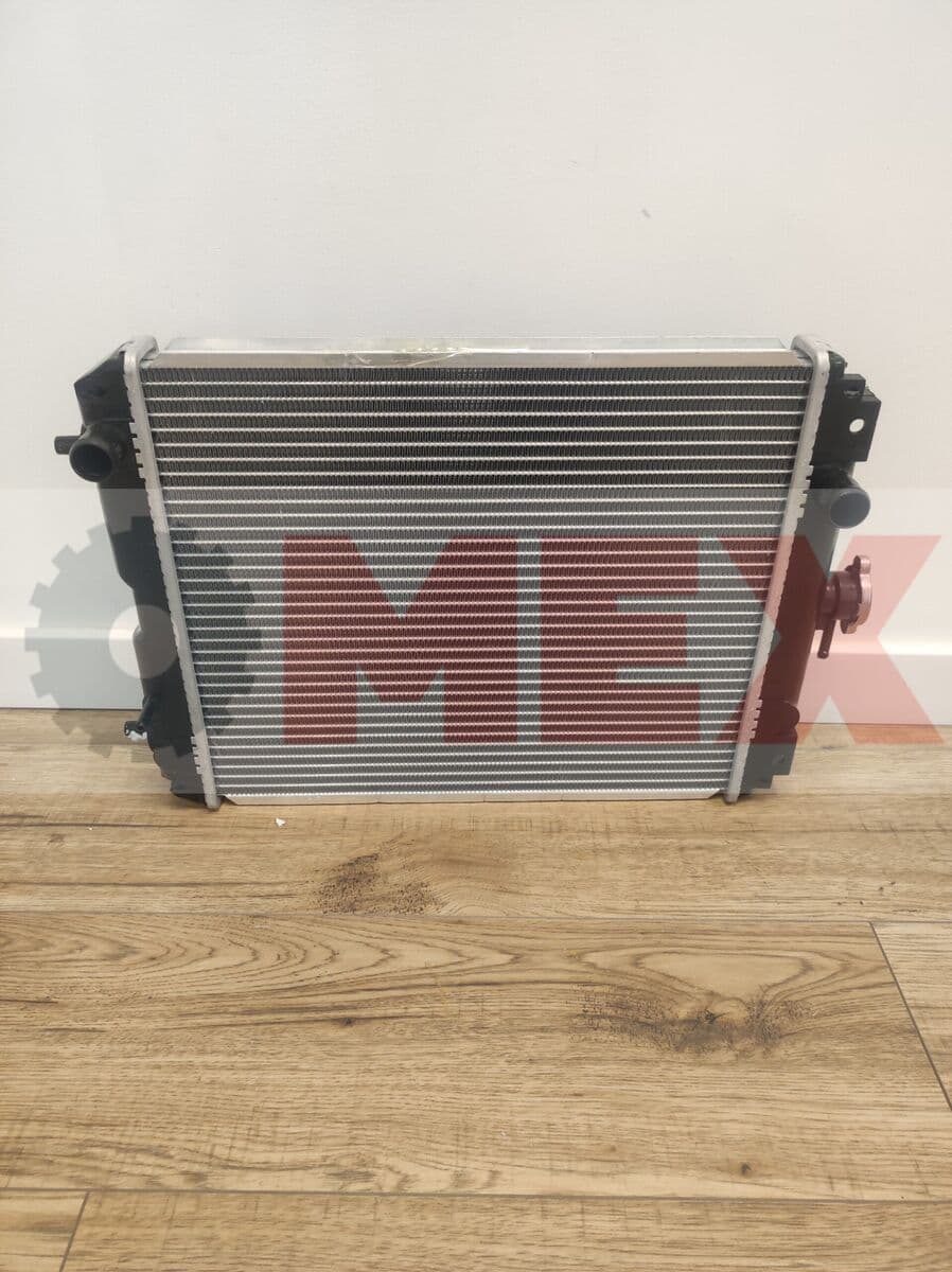 Chłodnica wody Kubota K028