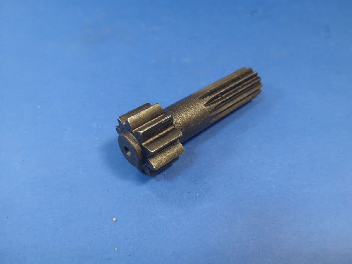 Wałek silnika jazdy do Bobcat 320