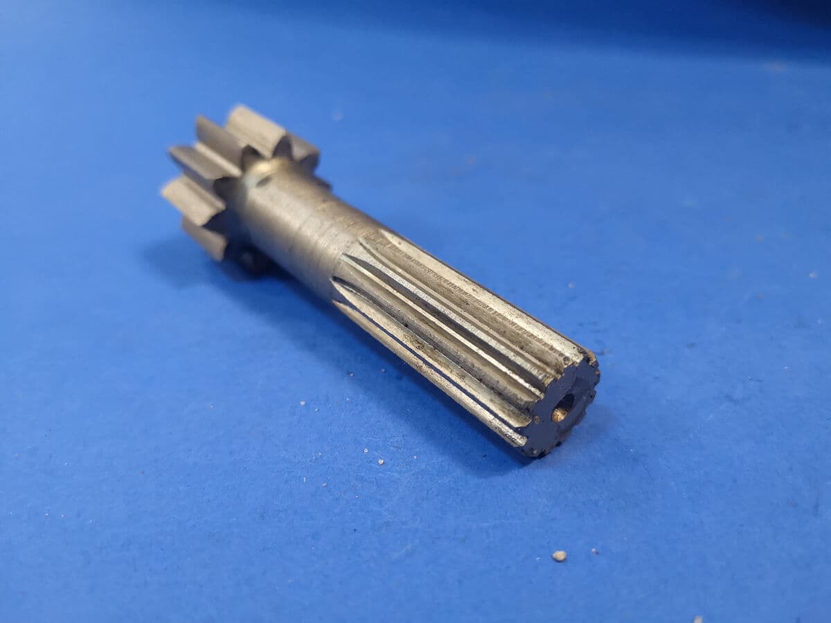 020260A / 17244273380 Wałek silnika jazdy Yanmar B30V, VIO 38