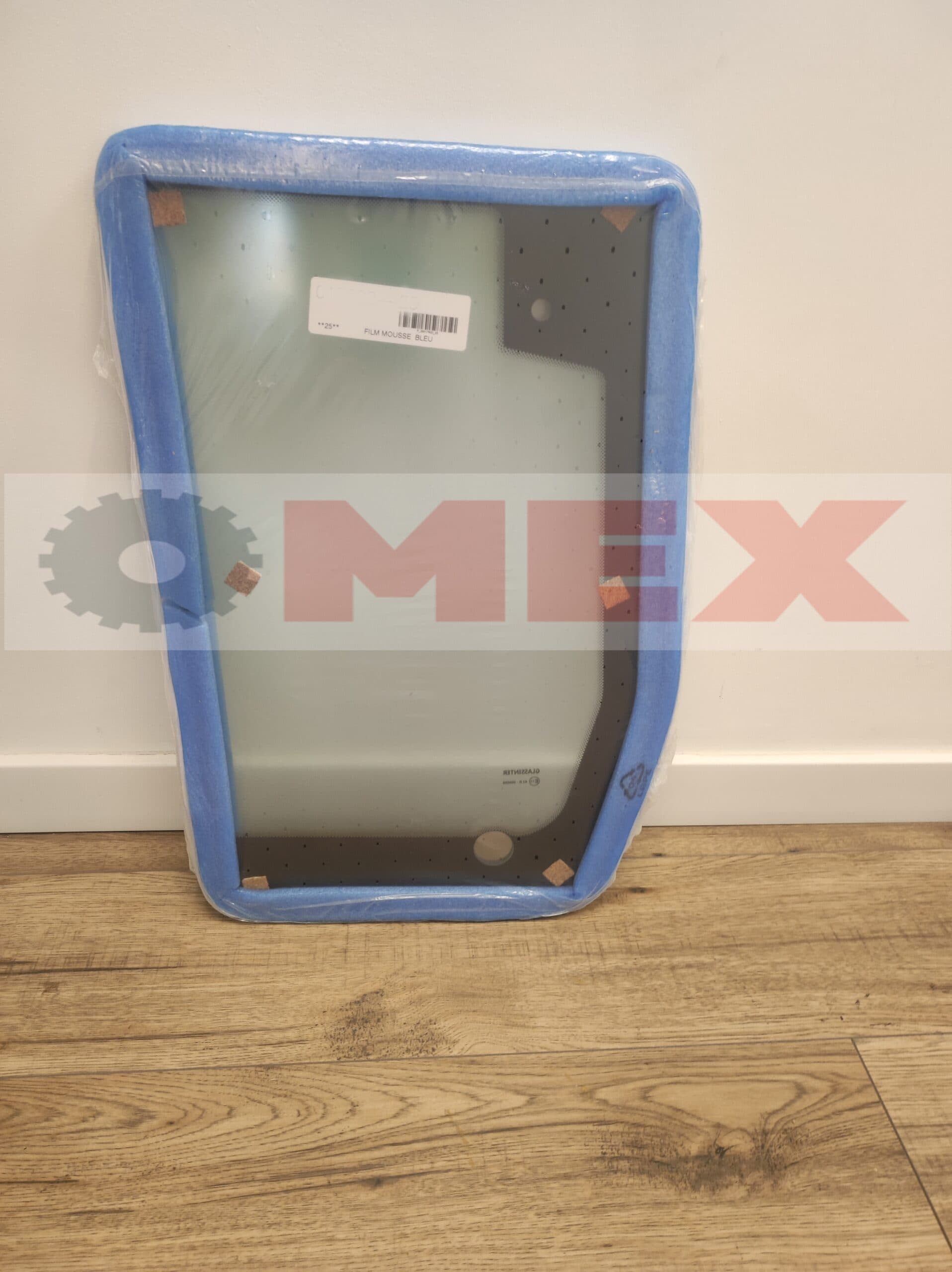 Szyba drzwi Kubota KX037-4