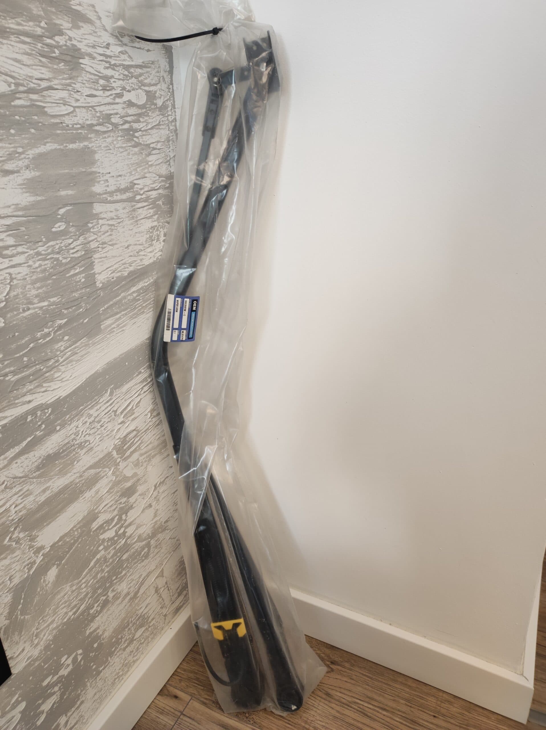 Ramie wycieraczki CAT 329