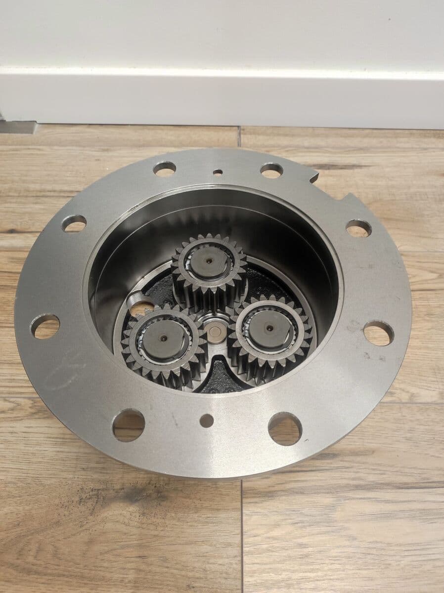 Obudowa piasty kpl CAT 906