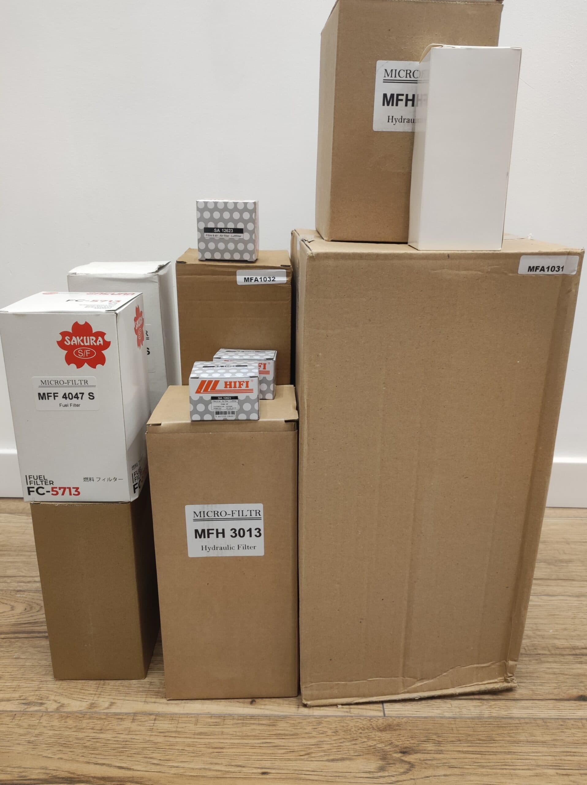 Zestaw filtrów Komatsu D511 PX-24