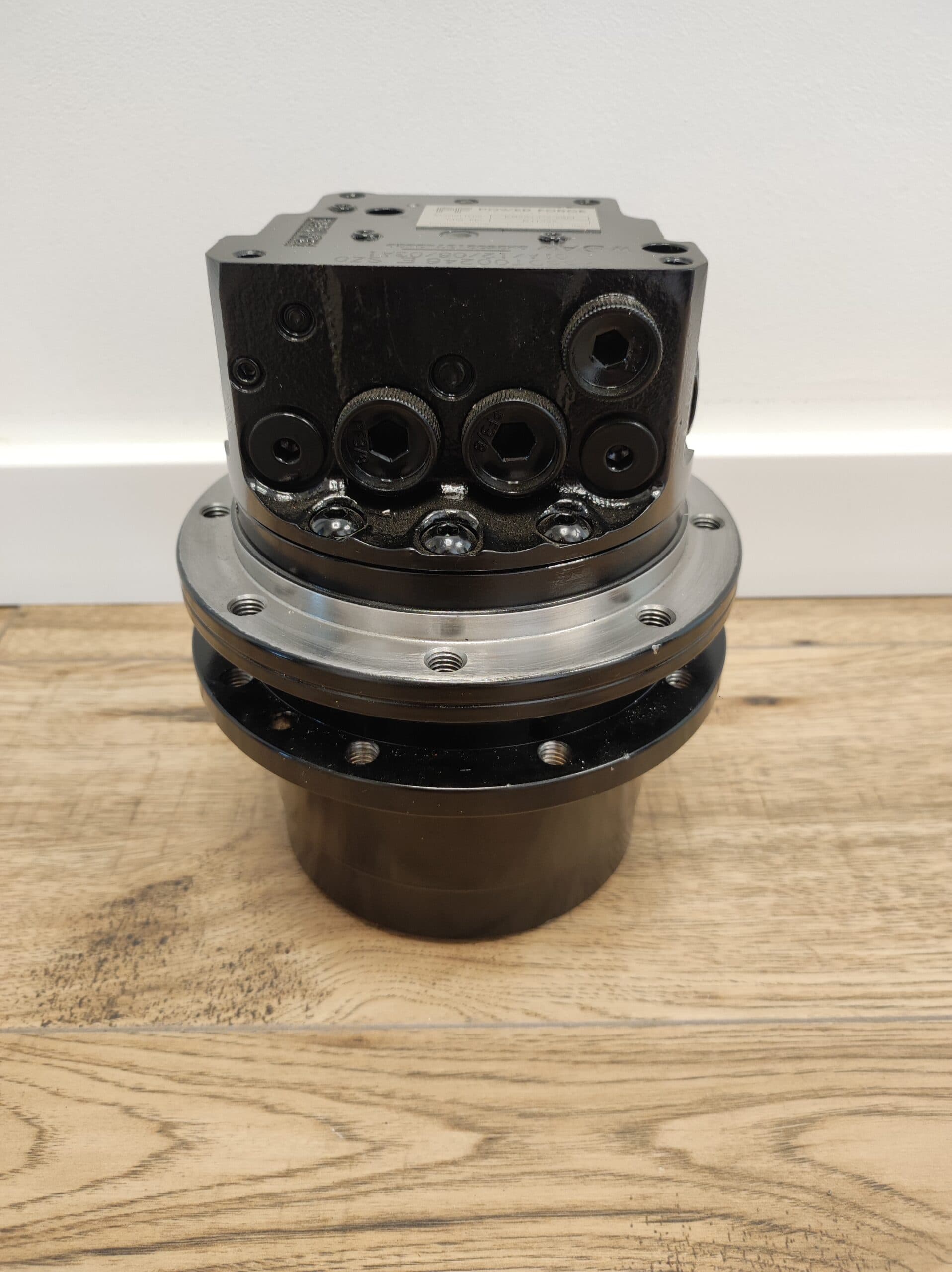 Zwolnica Kubota KX027-4