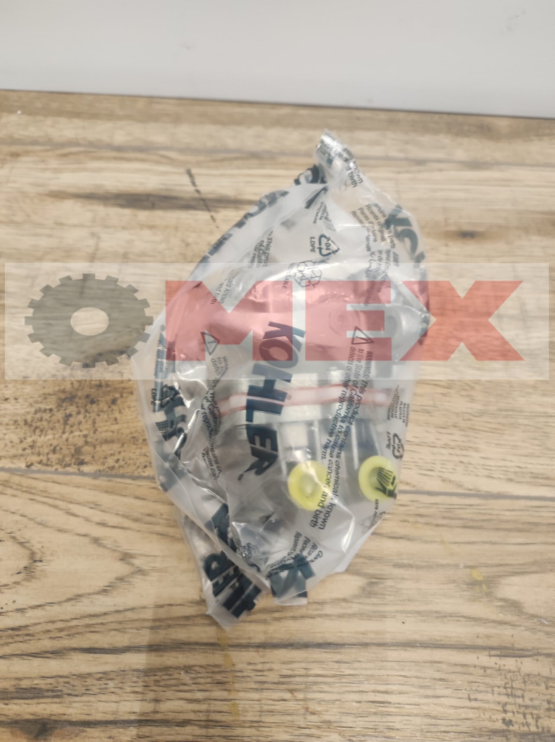 Pompka podawcza paliwa silnik Kohler KDW1003