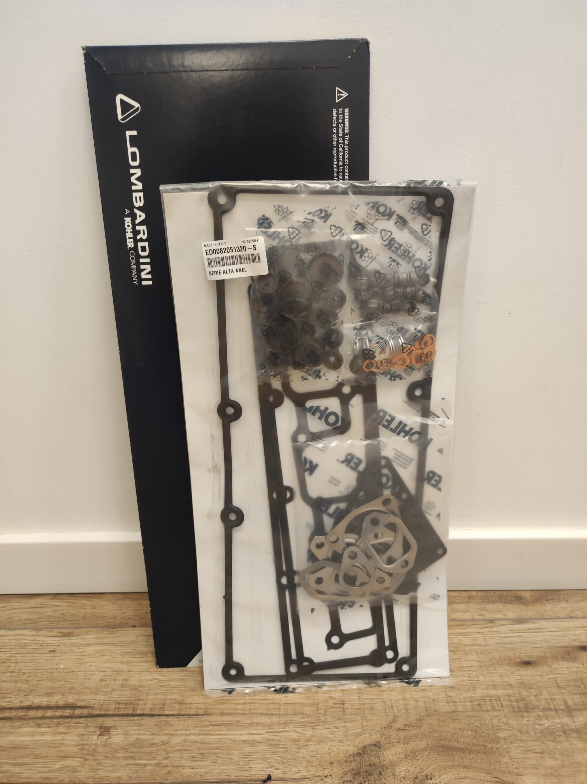 Zestaw uszczelek głowicy Kramer 5095, silnik KDI2504TCR