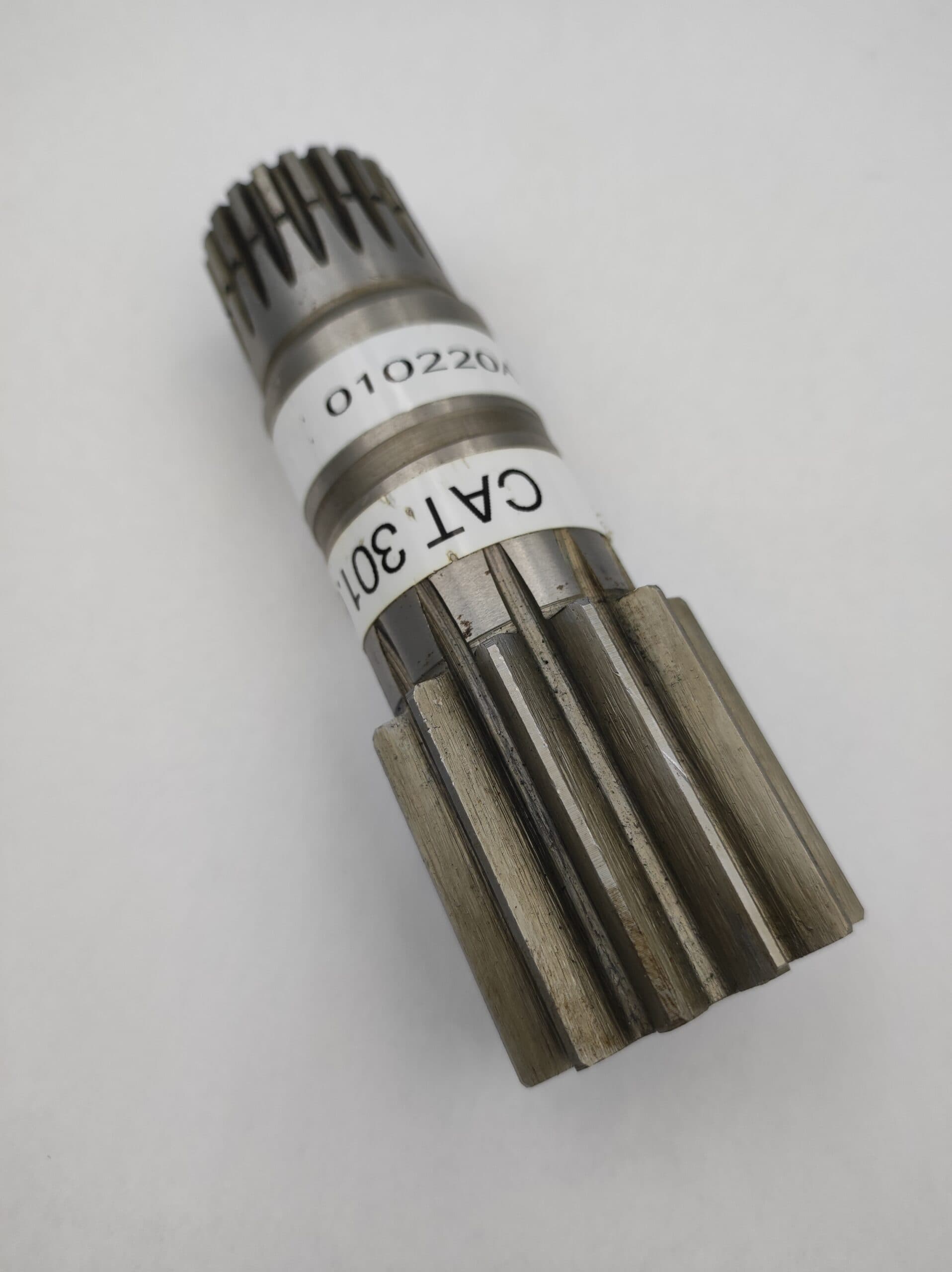 Wałek silnika obrotu Caterpillar 301.6; nr Cat 144-5975, 139-7340