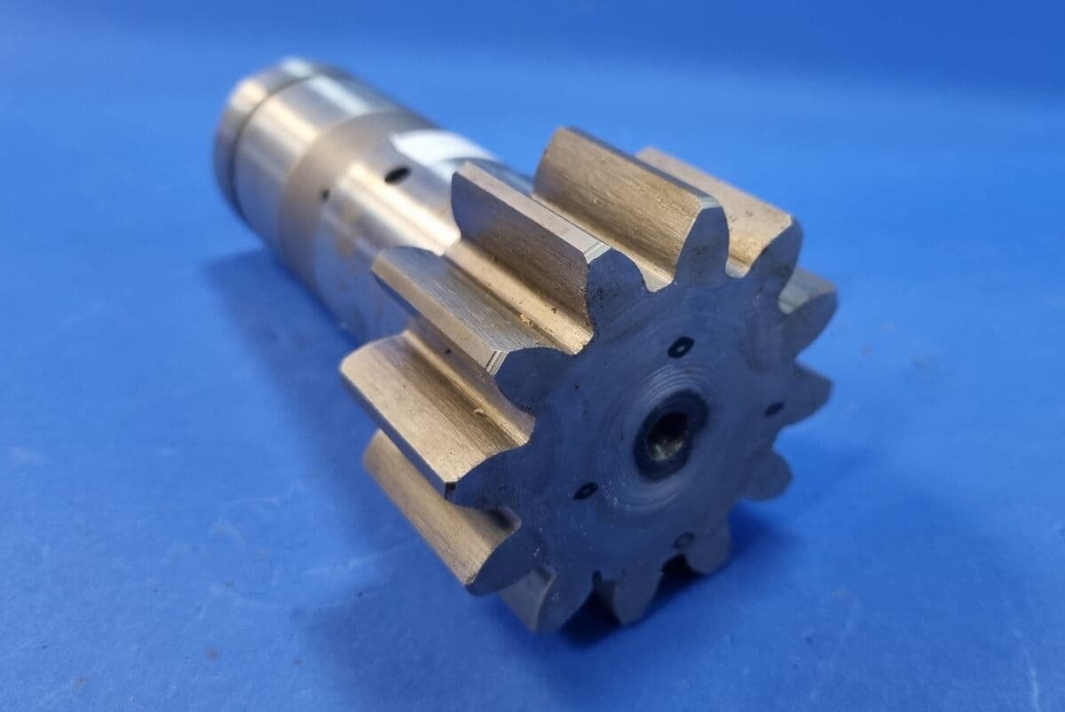 Wałek silnika obrotu Kubota KX41 (od 1994 roku)