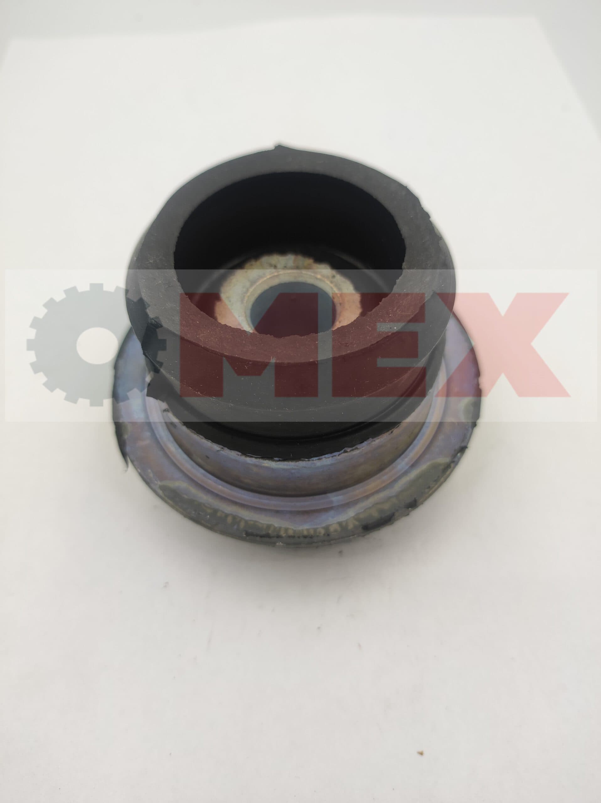 Stoßdämpfer für den Kramer 318 Motor