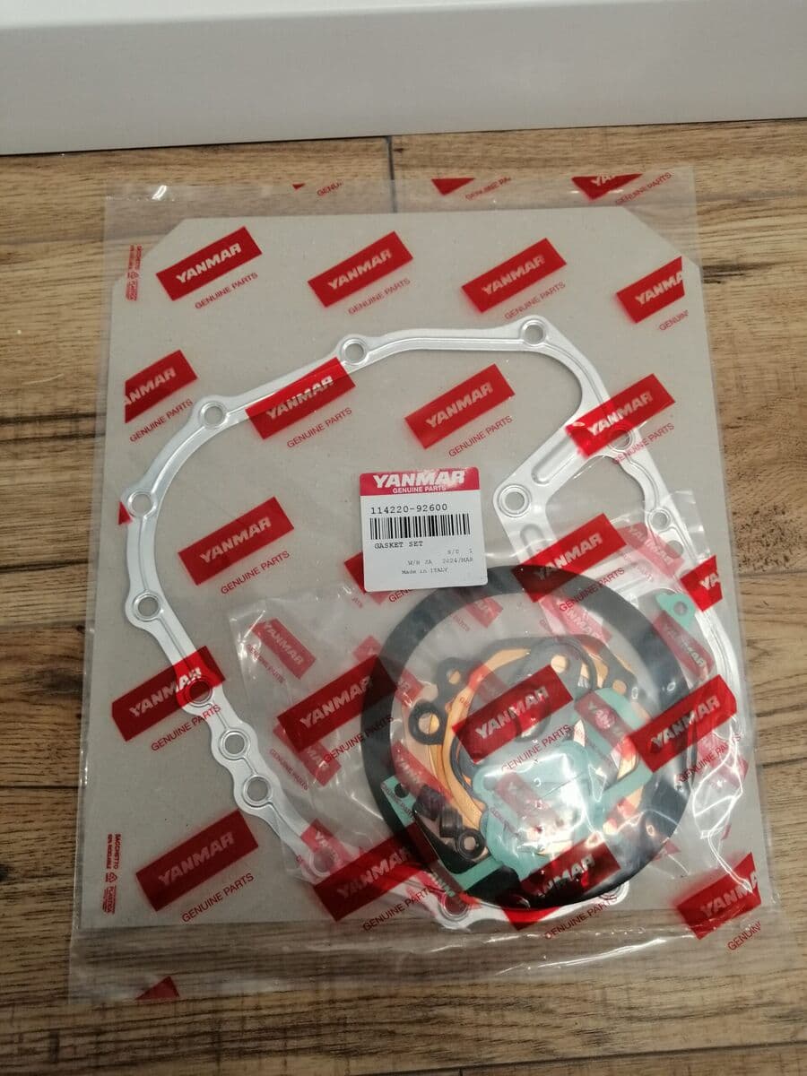 Zestaw uszczelnień silnika Yanmar L70V6