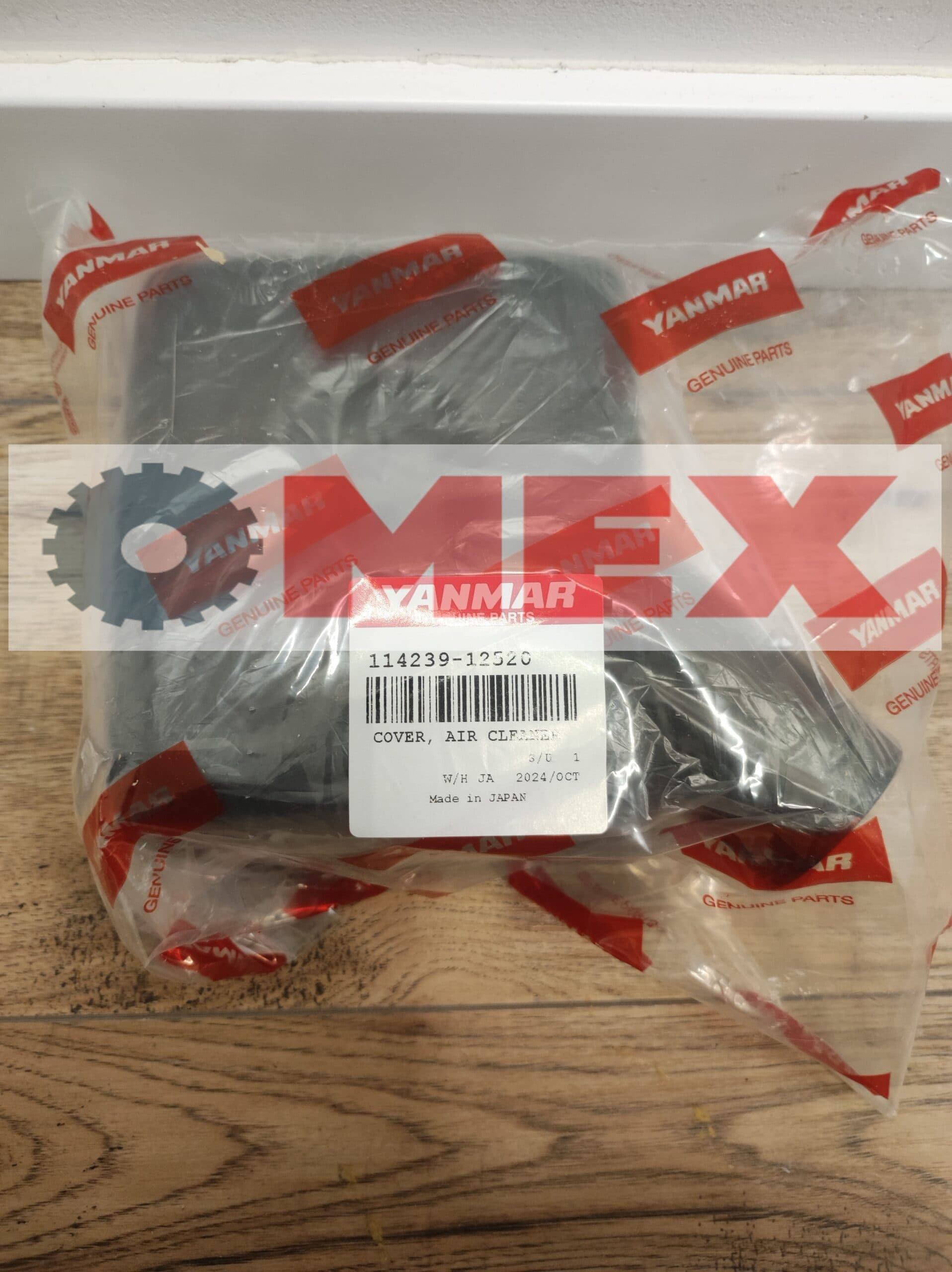 Pokrywa filtra powietrza Yanmar L70V