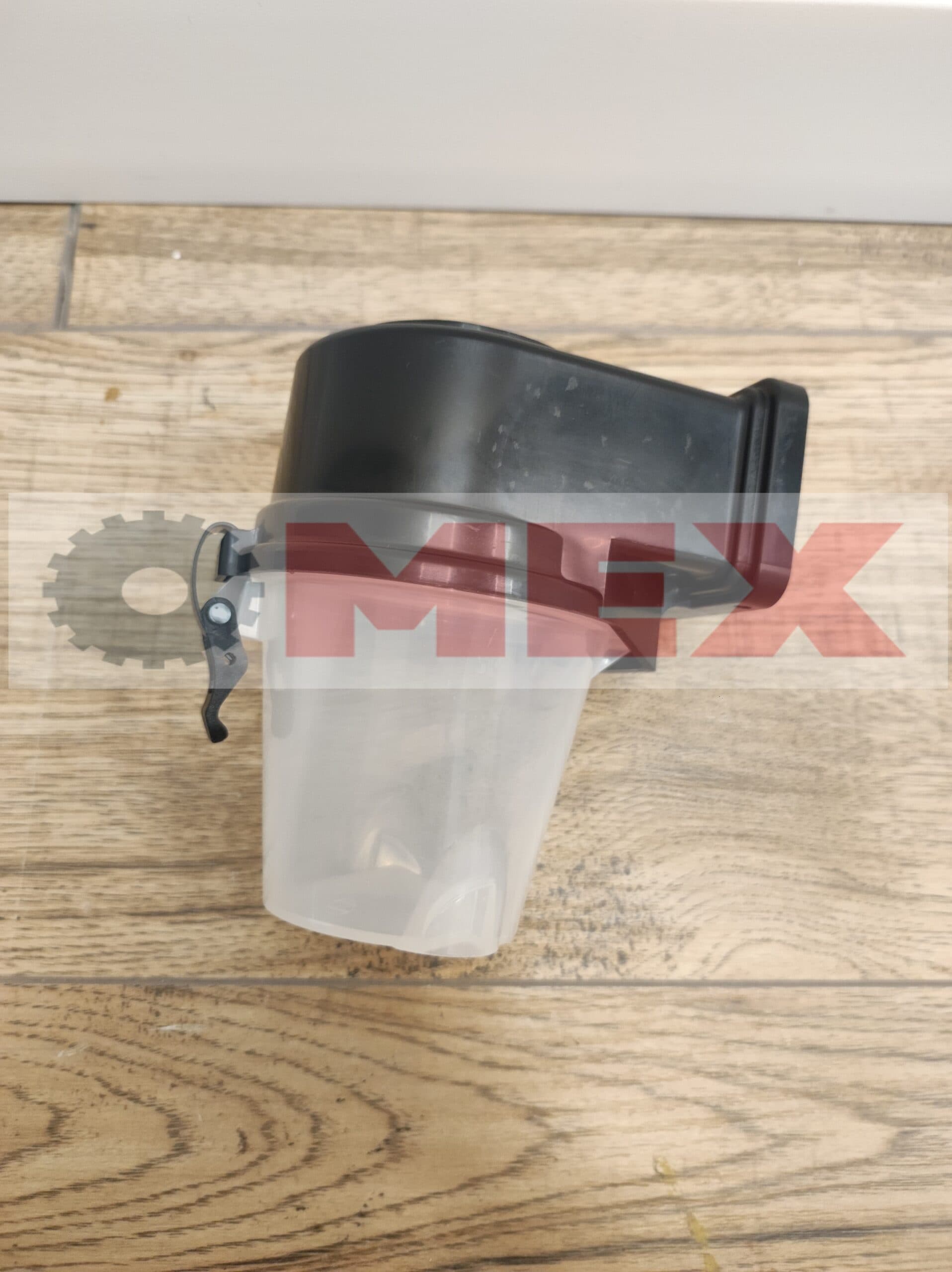 Filtr powietrza wstępny- cyklon Yanmar L70V