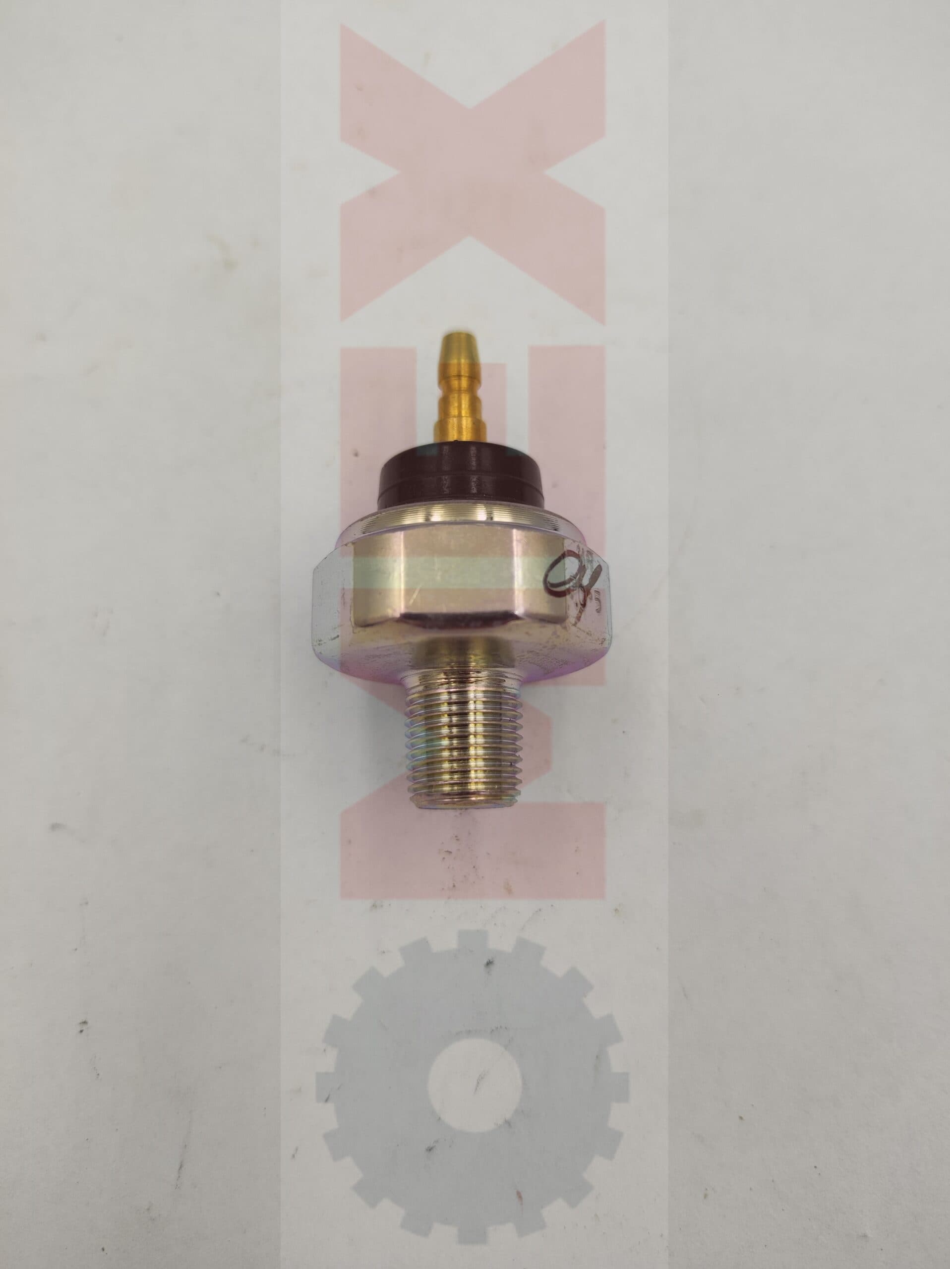 Czujnik ciśnienia oleju Yanmar B25V