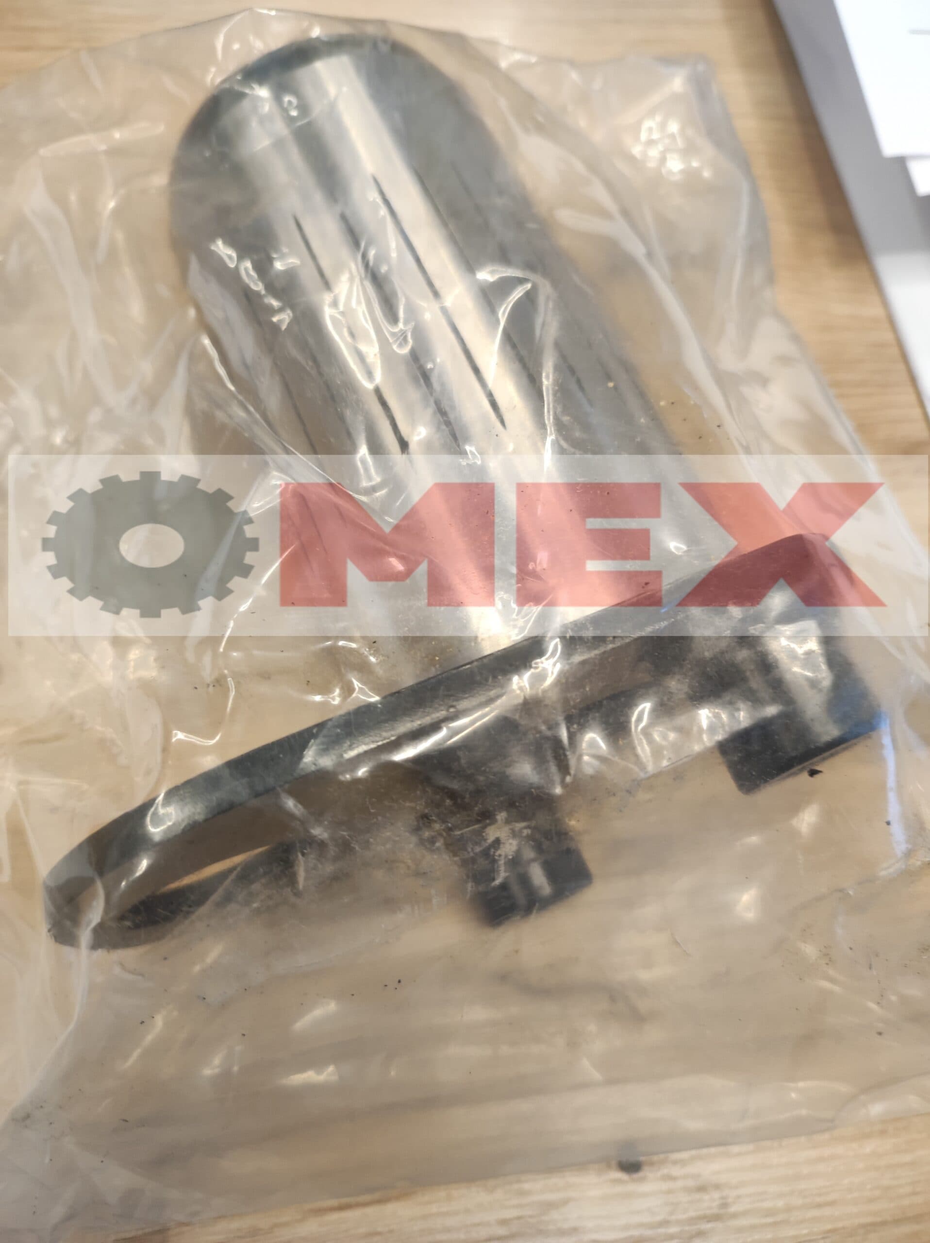 Sworzeń górny konika CAT 428D