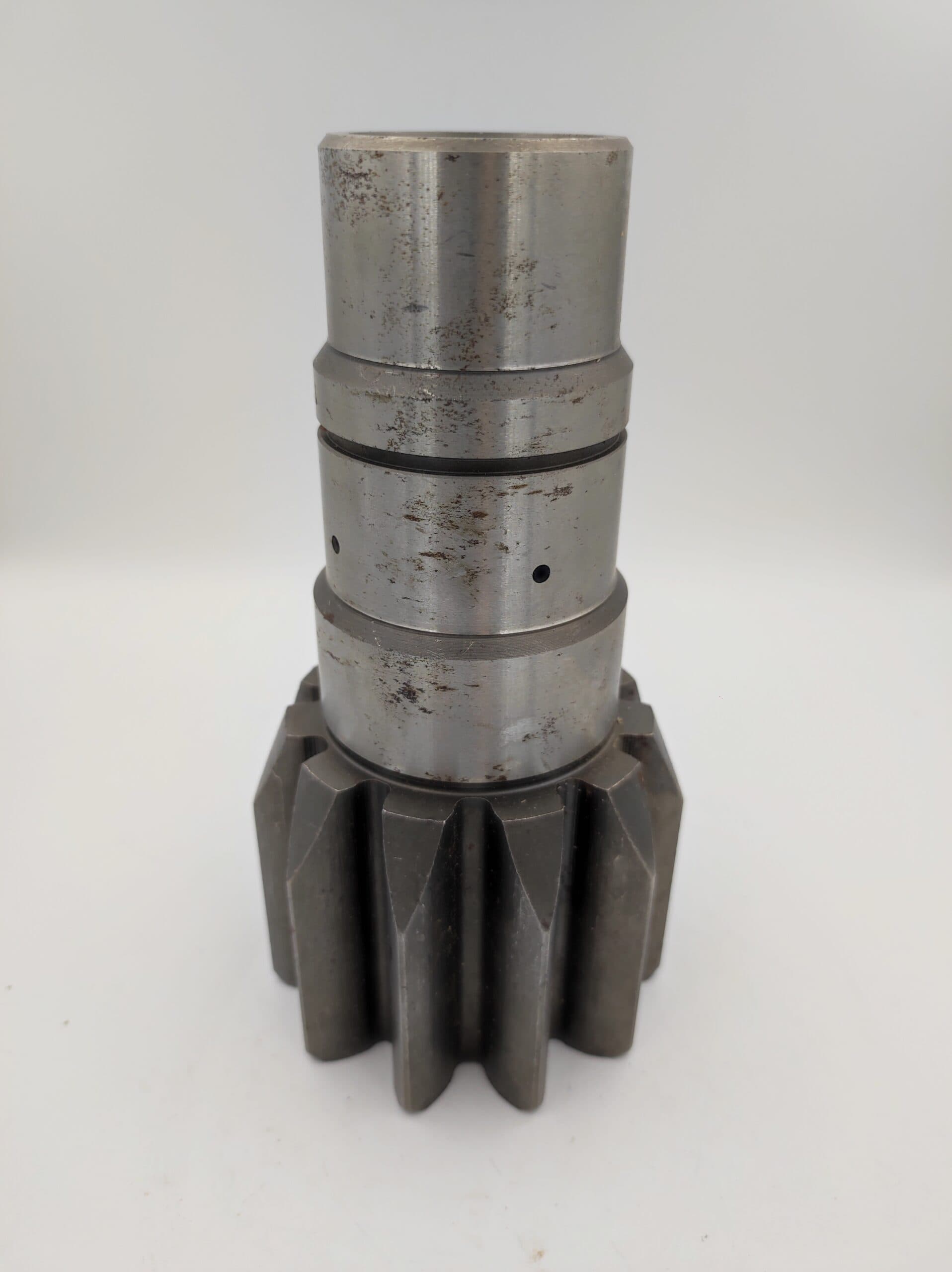 Wałek obrotu Yanmar B37-2