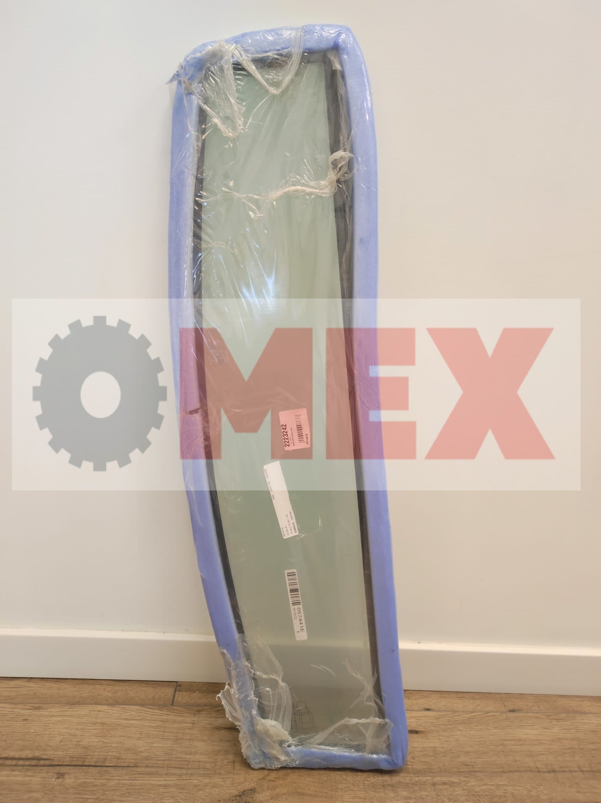 Szyba tylna dolna Terex SX860