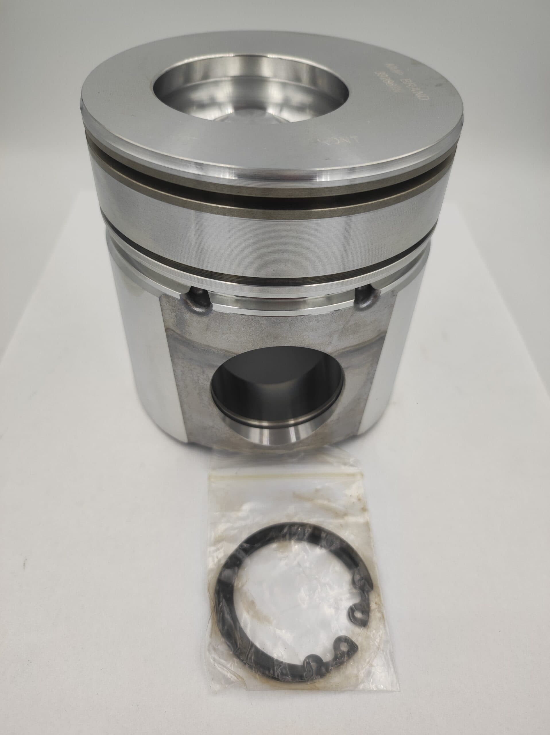 Tłok kompletny z pierścieniami Cummins SAA60102E-2