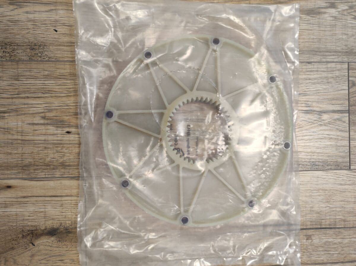 Sprzęgło pompy hydraulicznej Terex TW85