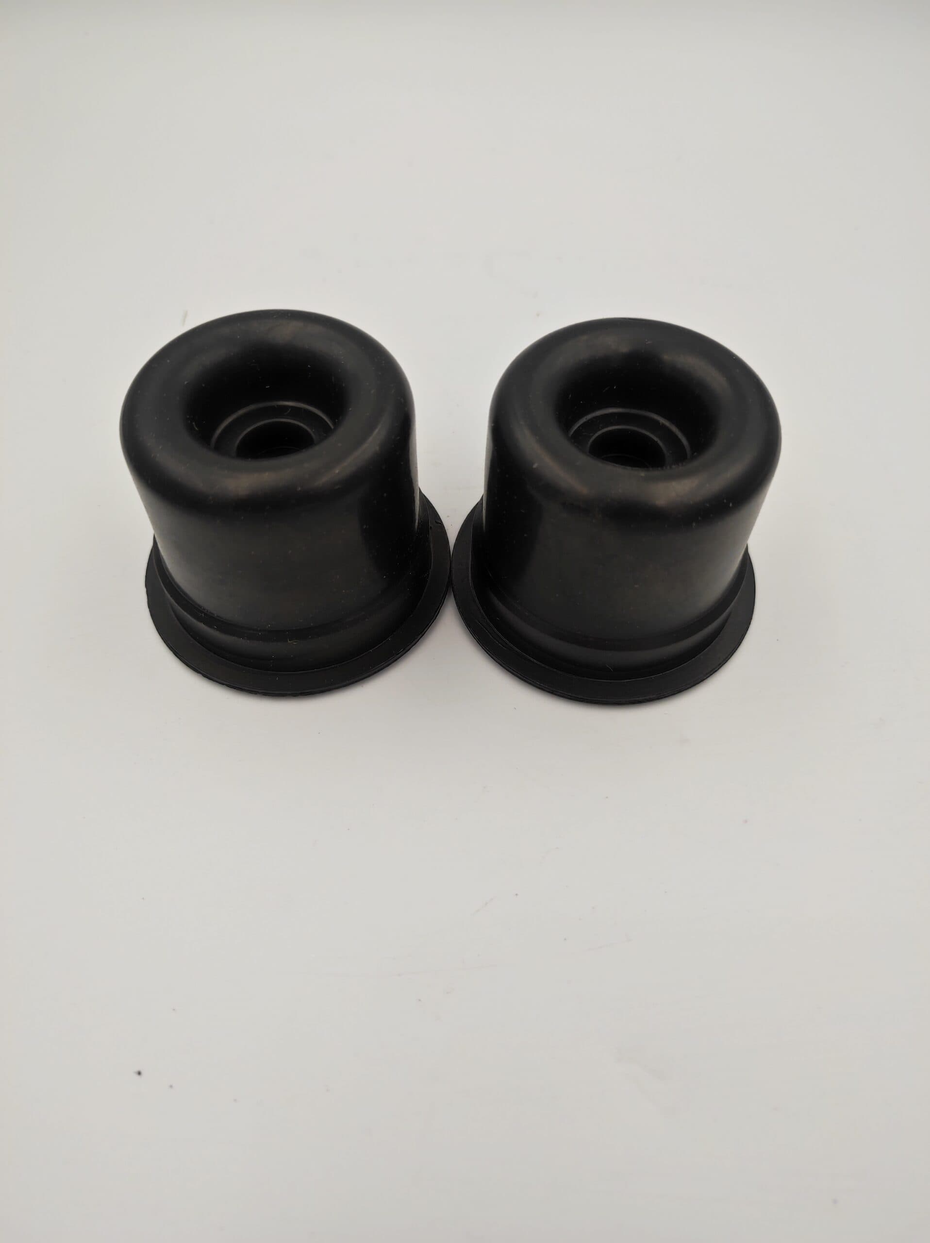 Uszczelniacz gumowy wspornika hamulca Case