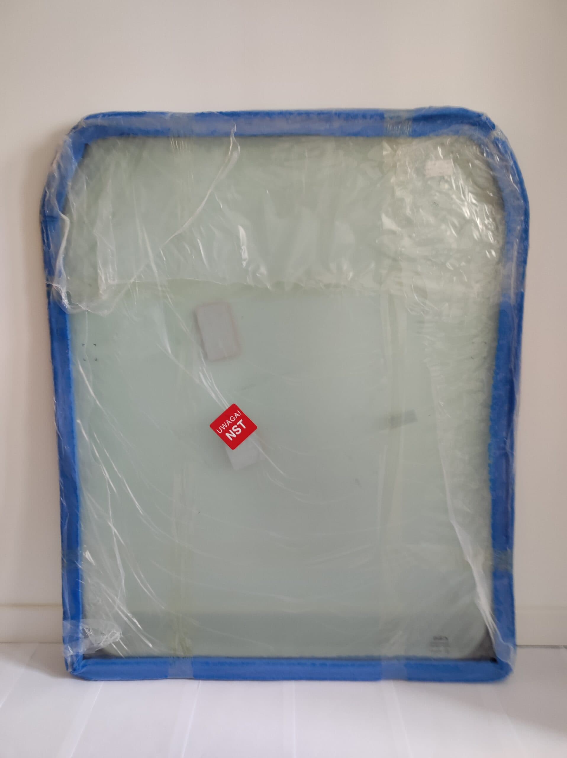 Szyba przednia laminowana JCB 535-70