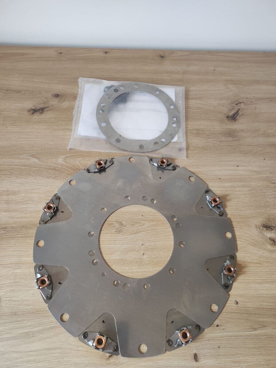 Zestaw montażowy zmiennika, sprzęgło Case 695SR-2