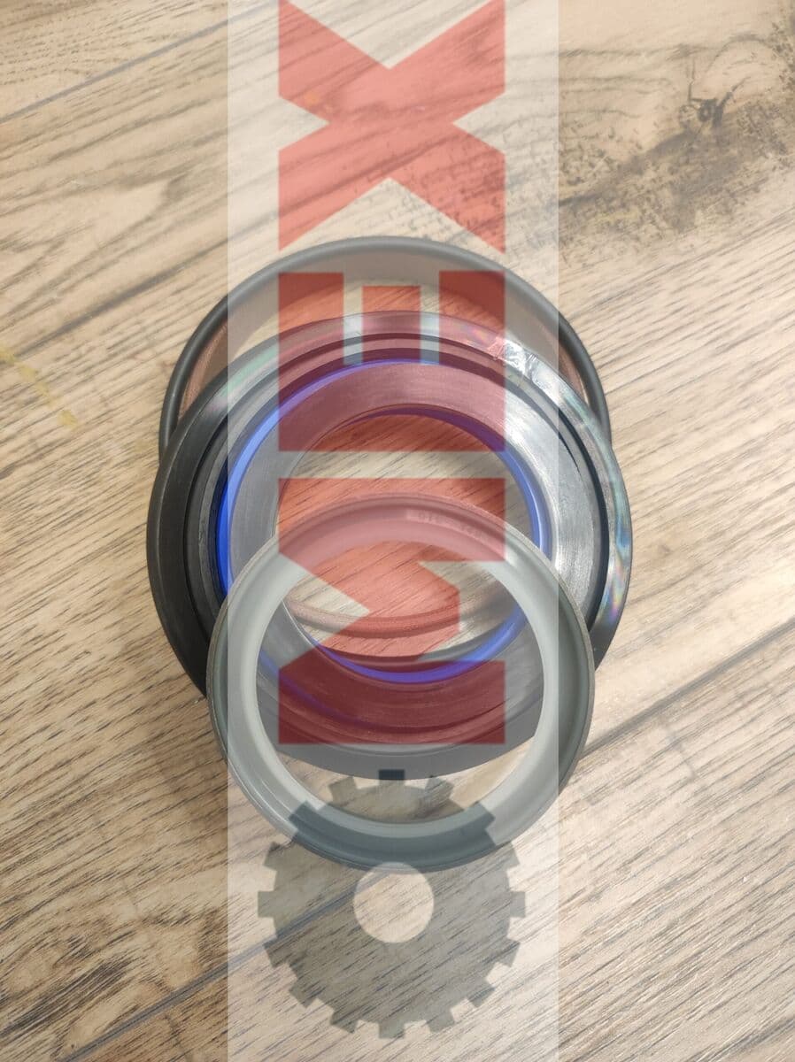 Zestaw uszczelniaczy siłownika podnoszenia ramienia przód Komatsu WB93R-2