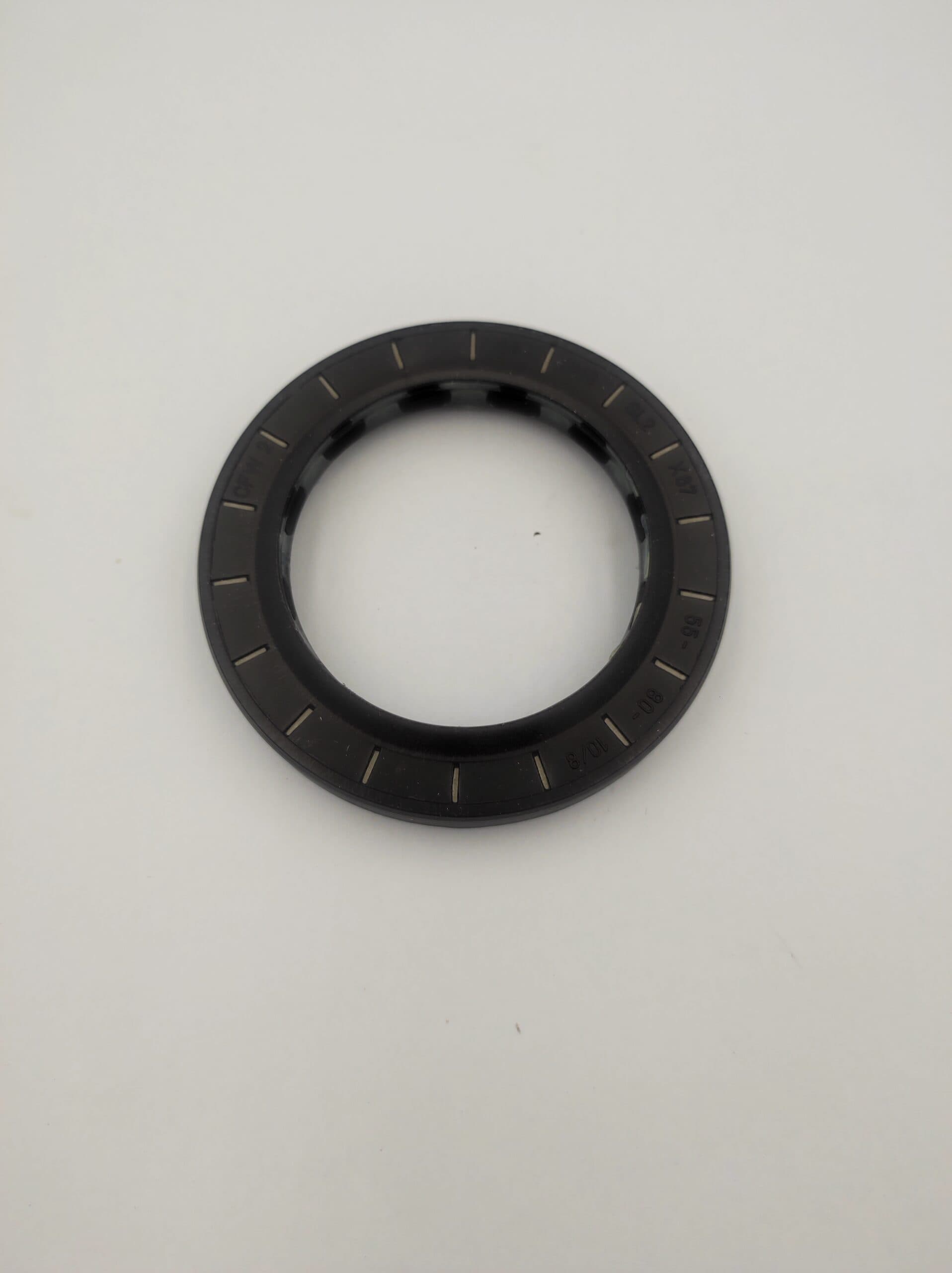 Simering na wałek atakujący JCB 2CX, 3CX, 4CX