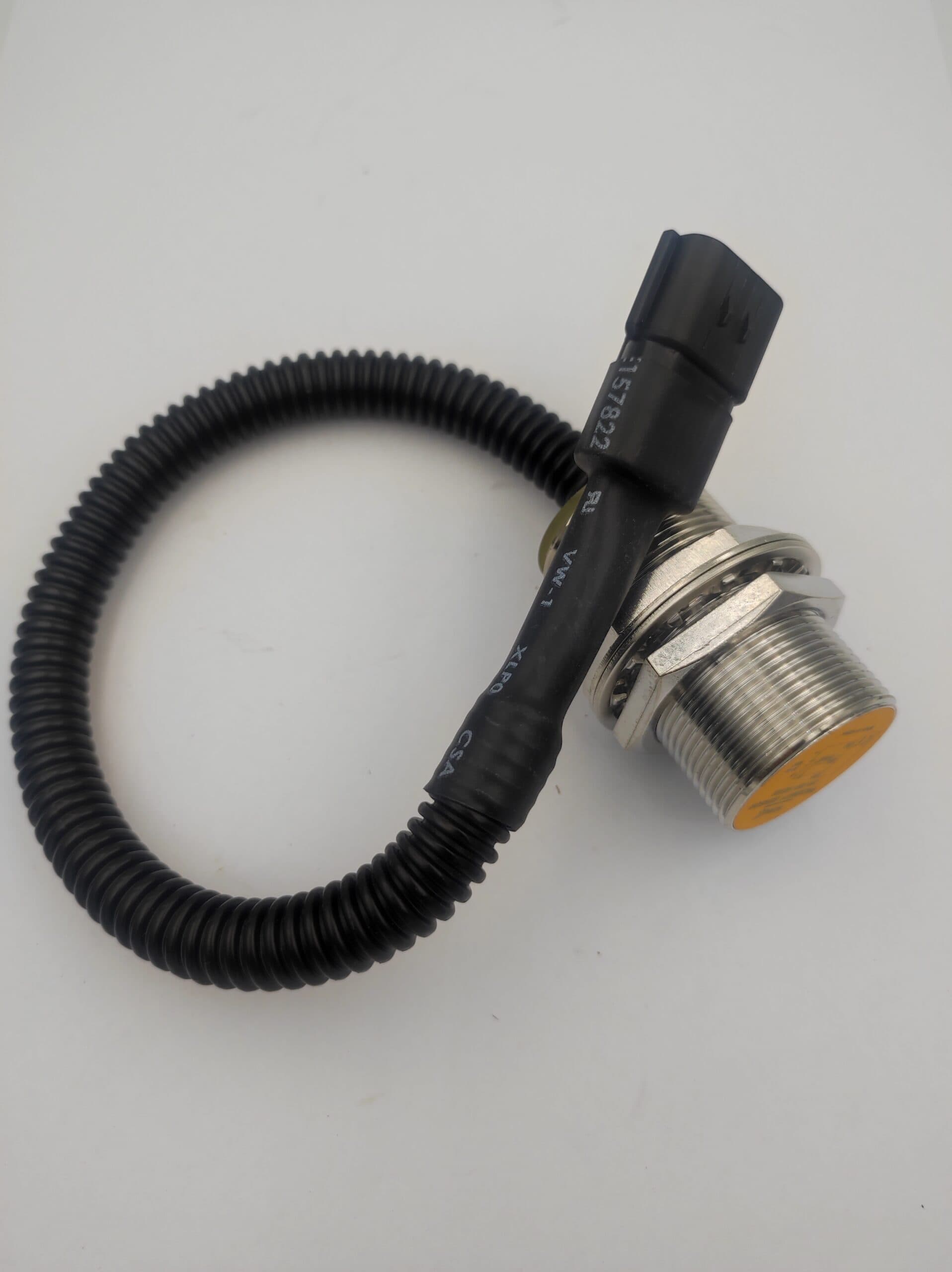 Czujnik zbliżeniowy ramienia Doosan DX235LCR