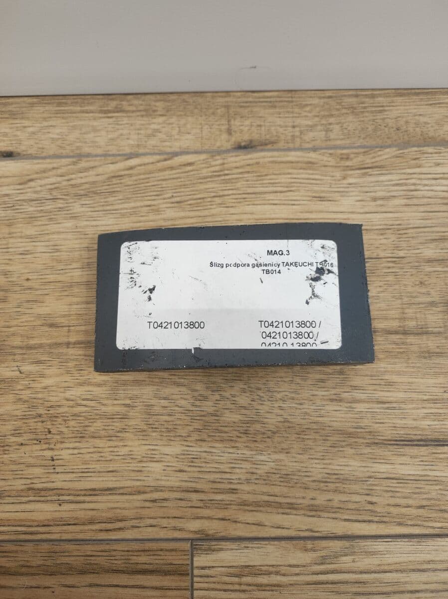 Ślizg górny gąsienicy Takeuchi TB 016