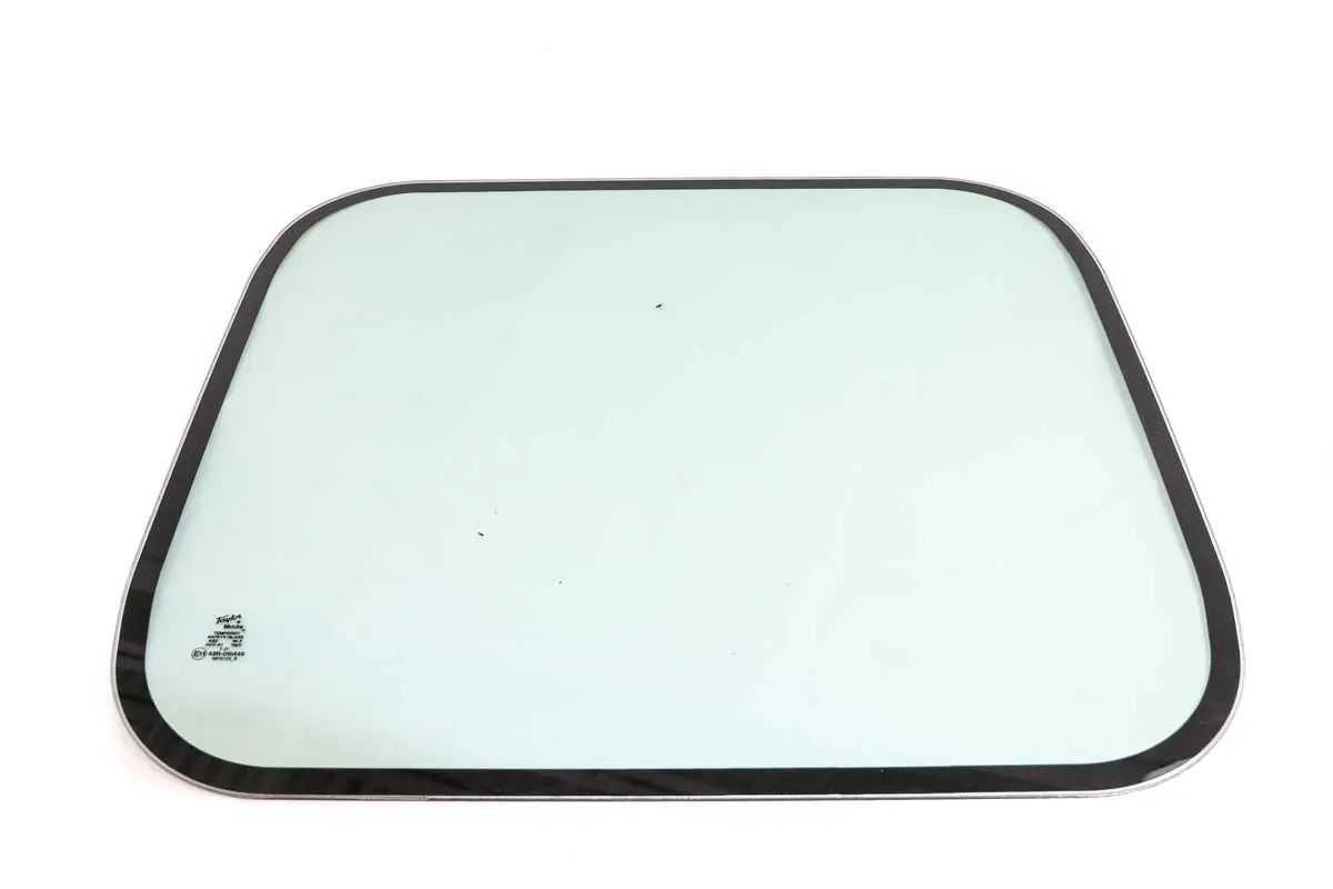 BOBCAT - Okno tylne, 6816125 do modeli Bobcat 425 428 430 435