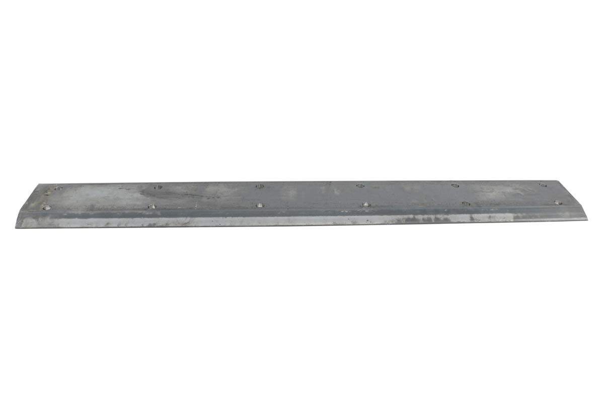 Przykręcane, odwracalne, podwójnie ukosowane krawędzie tnące 1270 mm (50”)