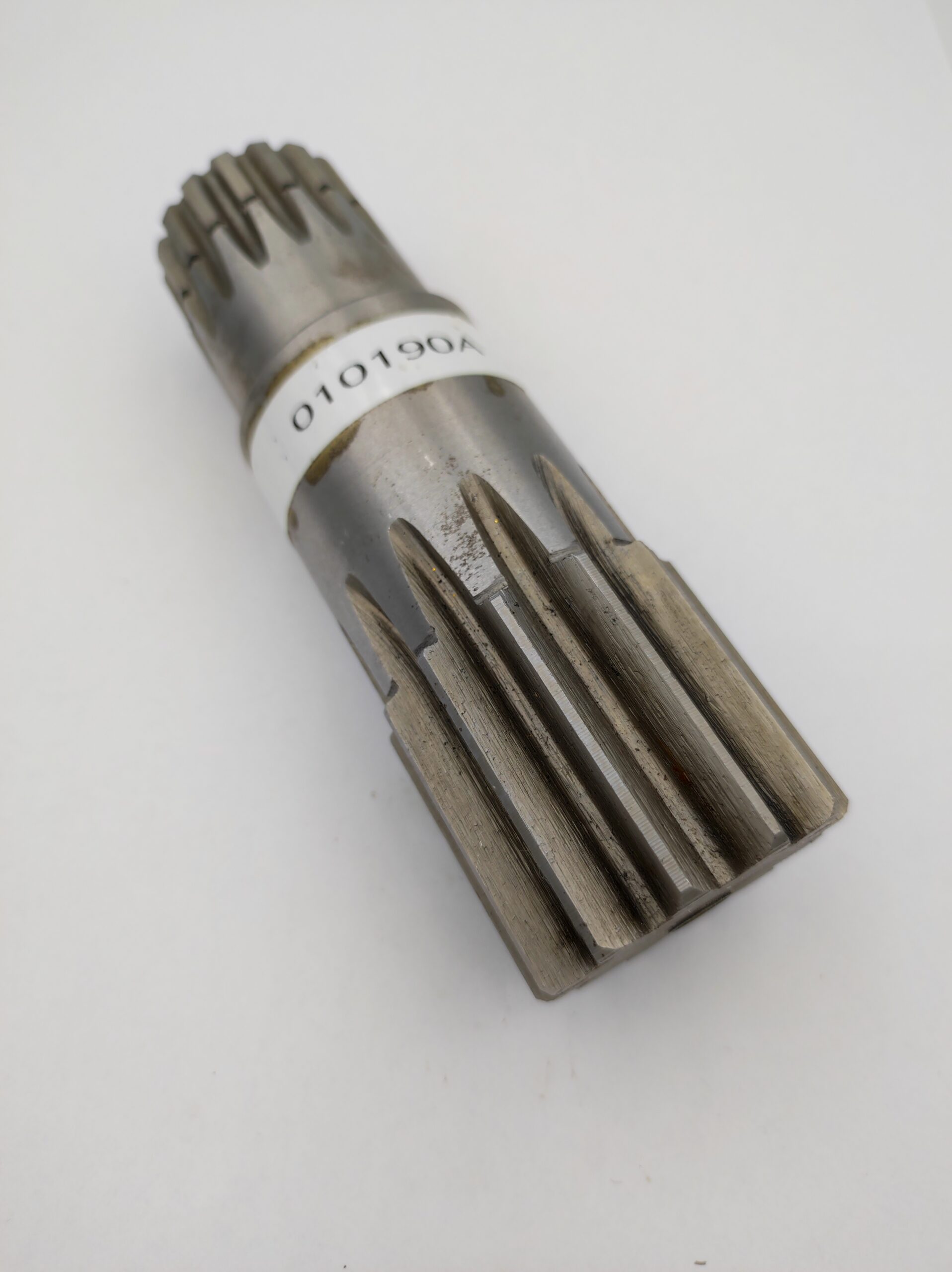 010190A / 209-9666 Wałek silnika obrotu Caterpillar 301.5C