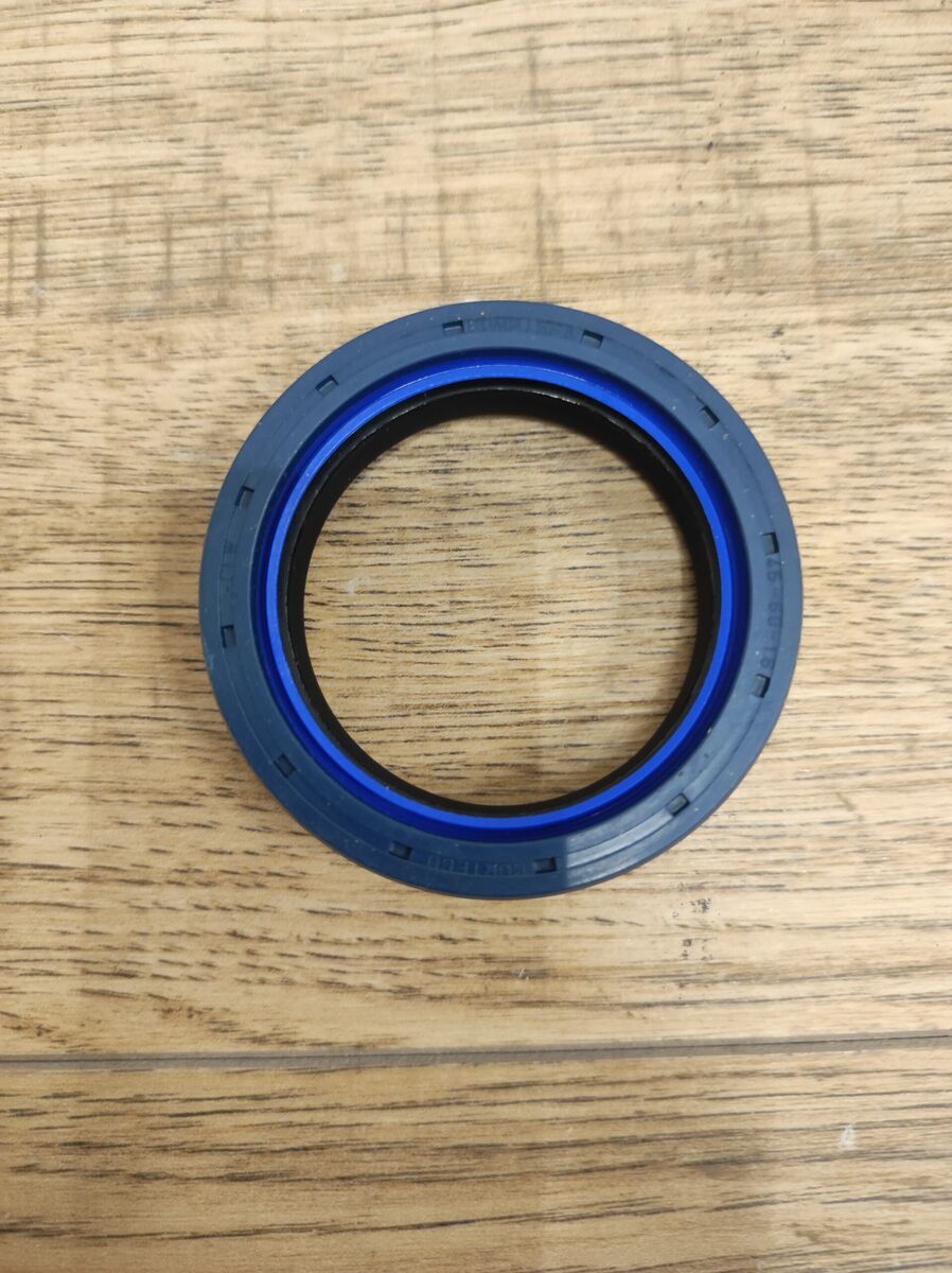 Uszczelniacz półosi Kramer 1150