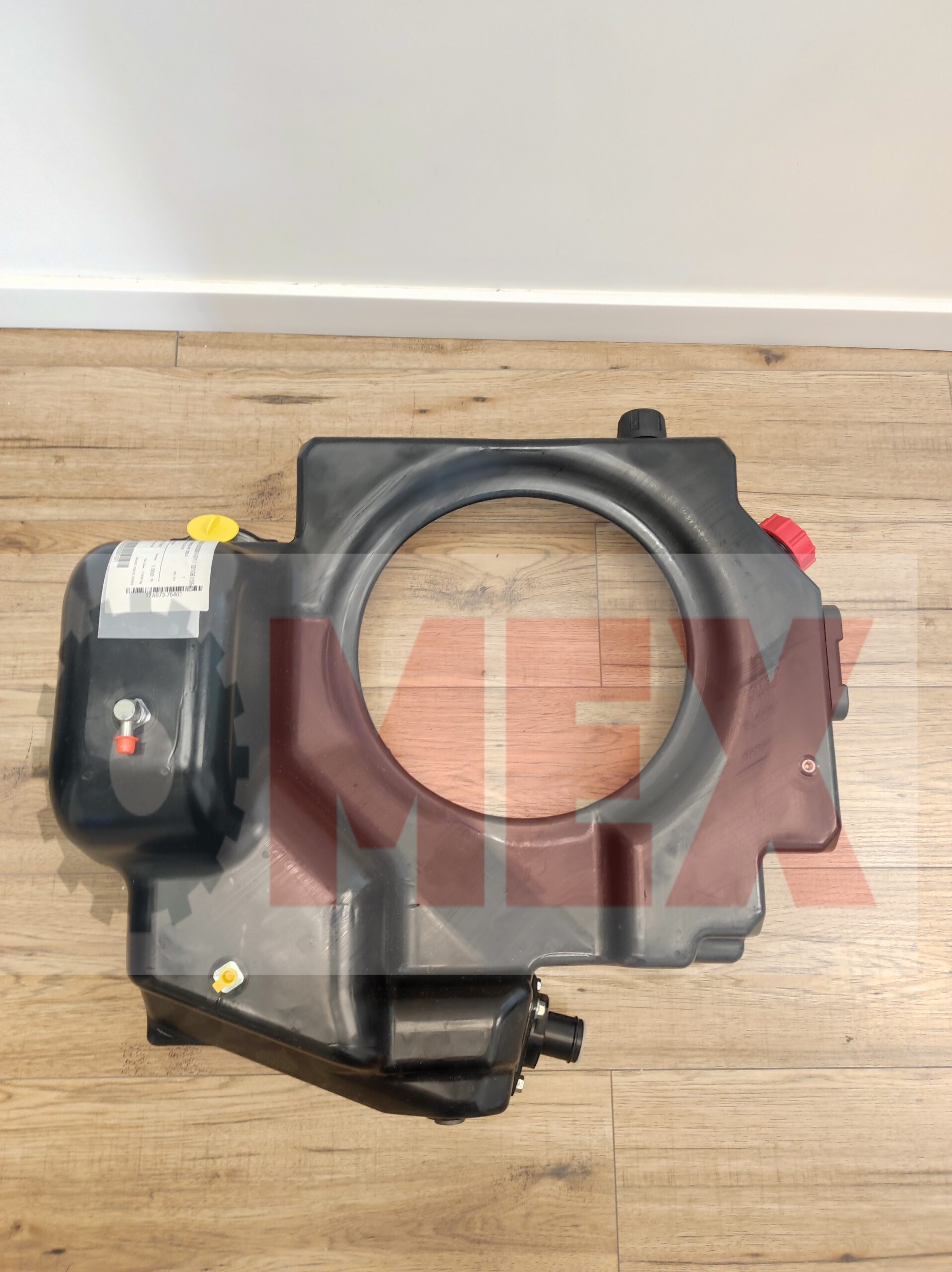 Zbiornik oleju hydraulicznego Yanmar SV 19VT