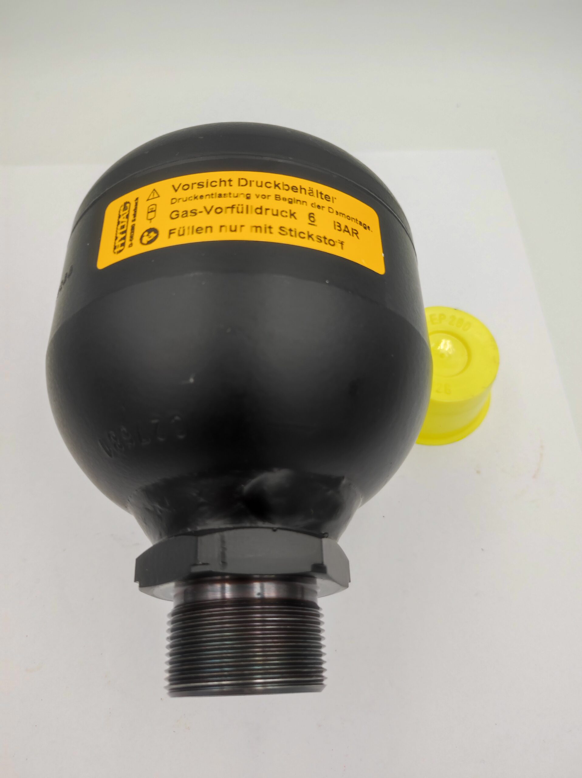 Schaeff HR12 accumulator