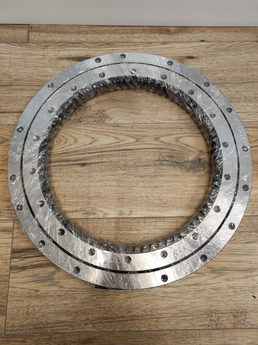 821/10322, 84829900 Swivel ring for JCB 8016