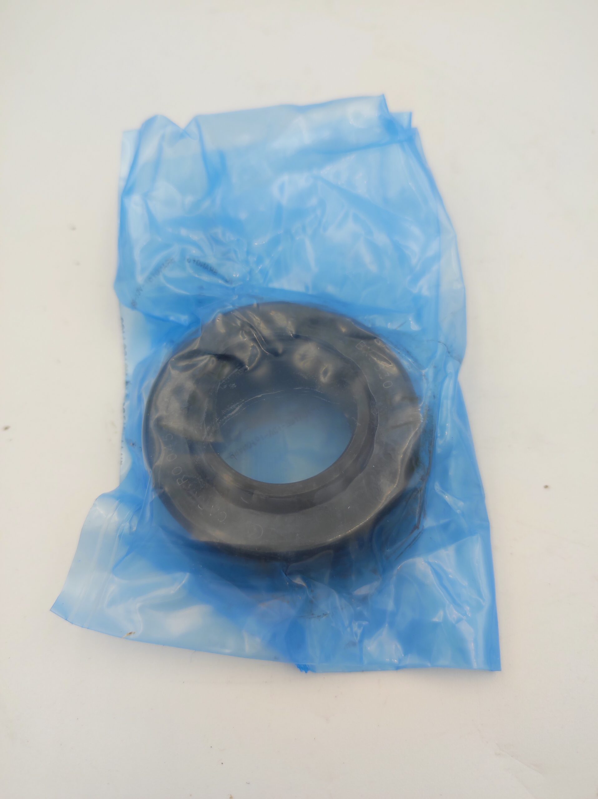 Case 580 SLE lower steering knuckle bearing