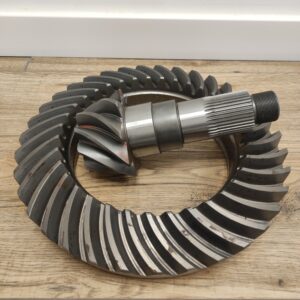 7624186 Wałek atakujący z kołem Liebherr L544