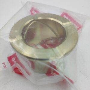 172124-37120 Tulejka napinacza gąsienicy Yanmar VIO55