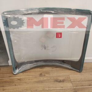 3762077 Szyba tylna hartowana CAT 302.4